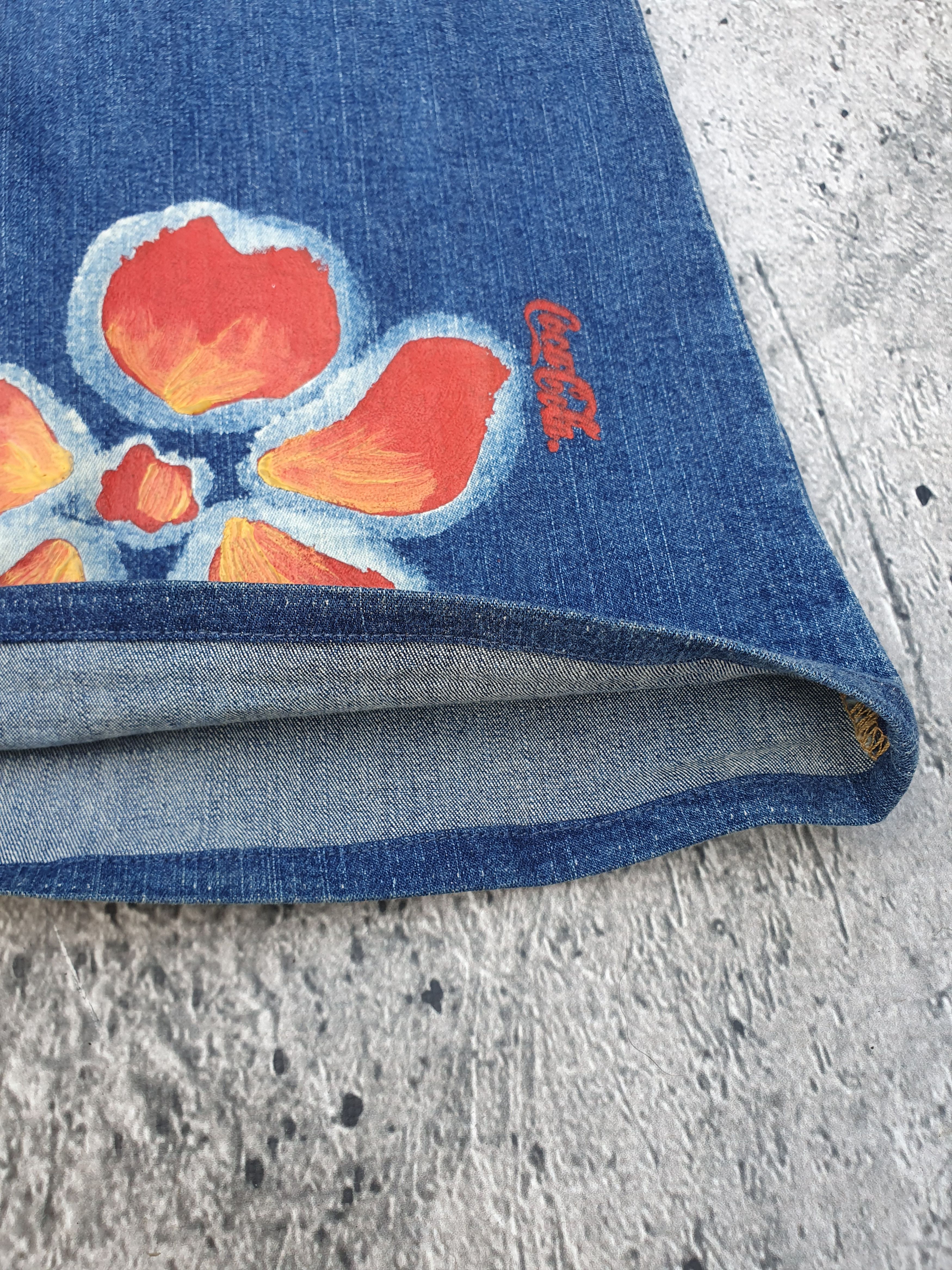 Coca Cola × Vintage Vintage coca cola hand painted flowers flared denim Size 30" / US 8 / IT 44 - 6 Thumbnail