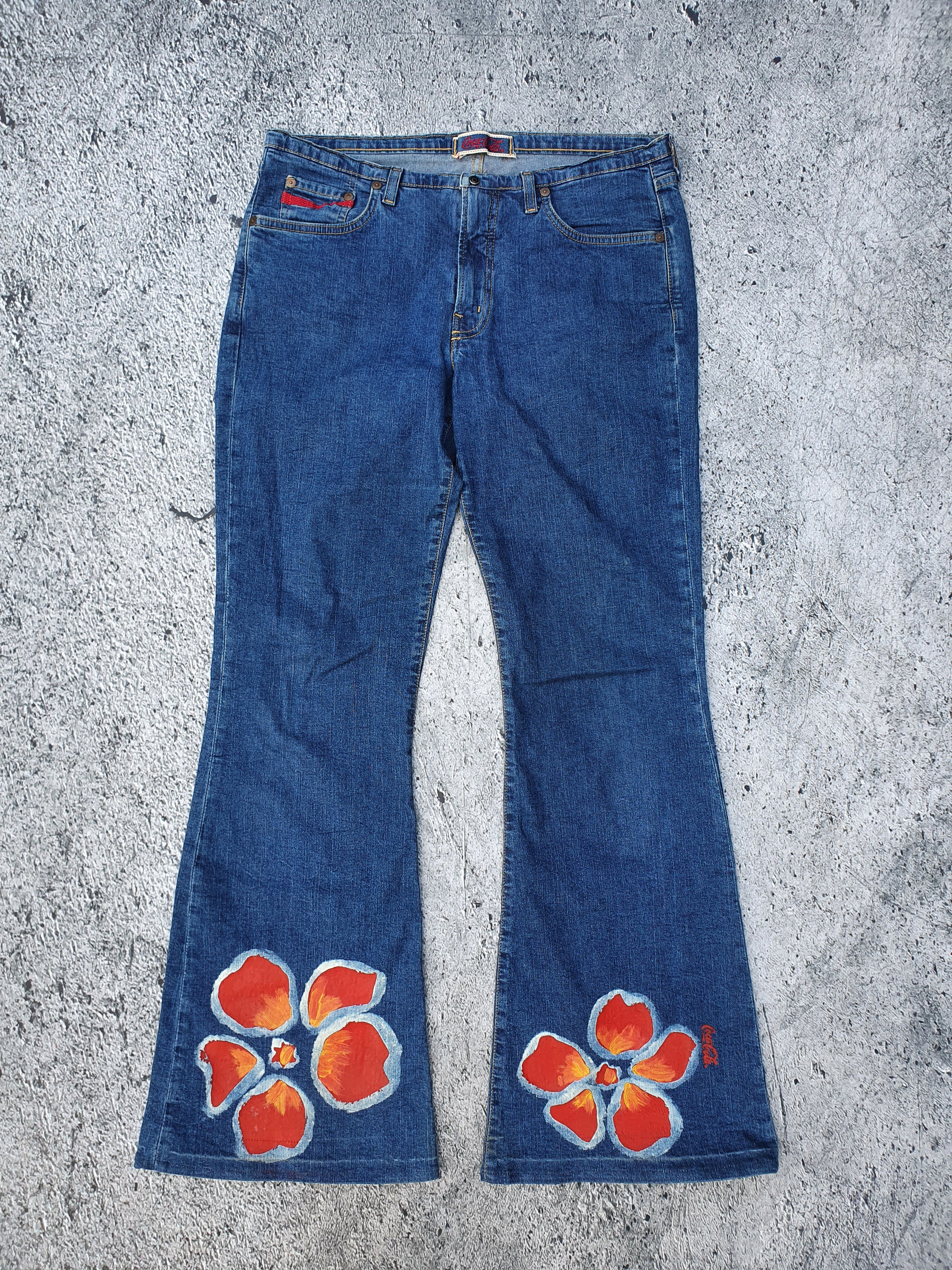 Coca Cola × Vintage Vintage coca cola hand painted flowers flared denim Size 30" / US 8 / IT 44 - 1 Thumbnail