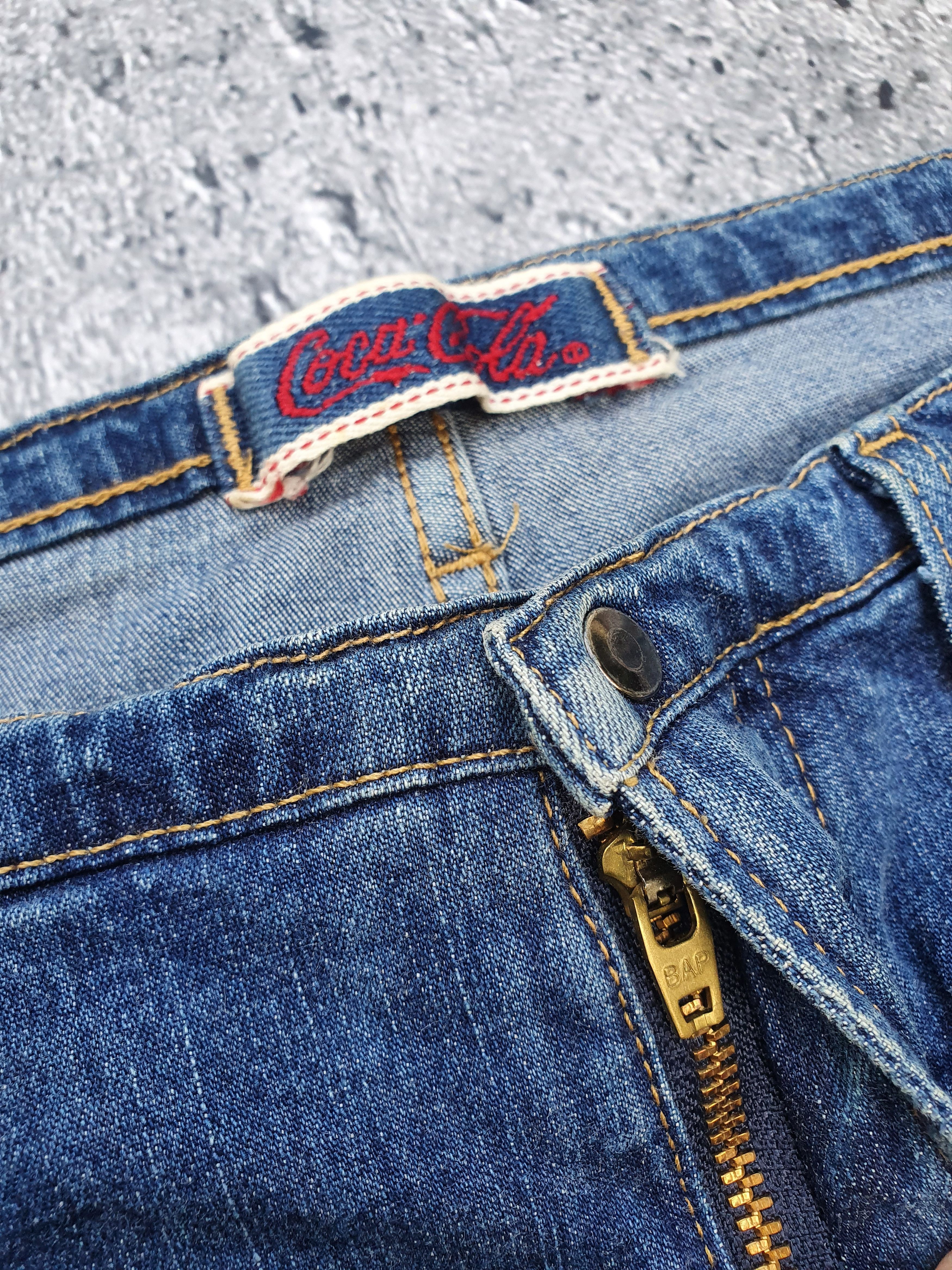 Coca Cola × Vintage Vintage coca cola hand painted flowers flared denim Size 30" / US 8 / IT 44 - 14 Thumbnail