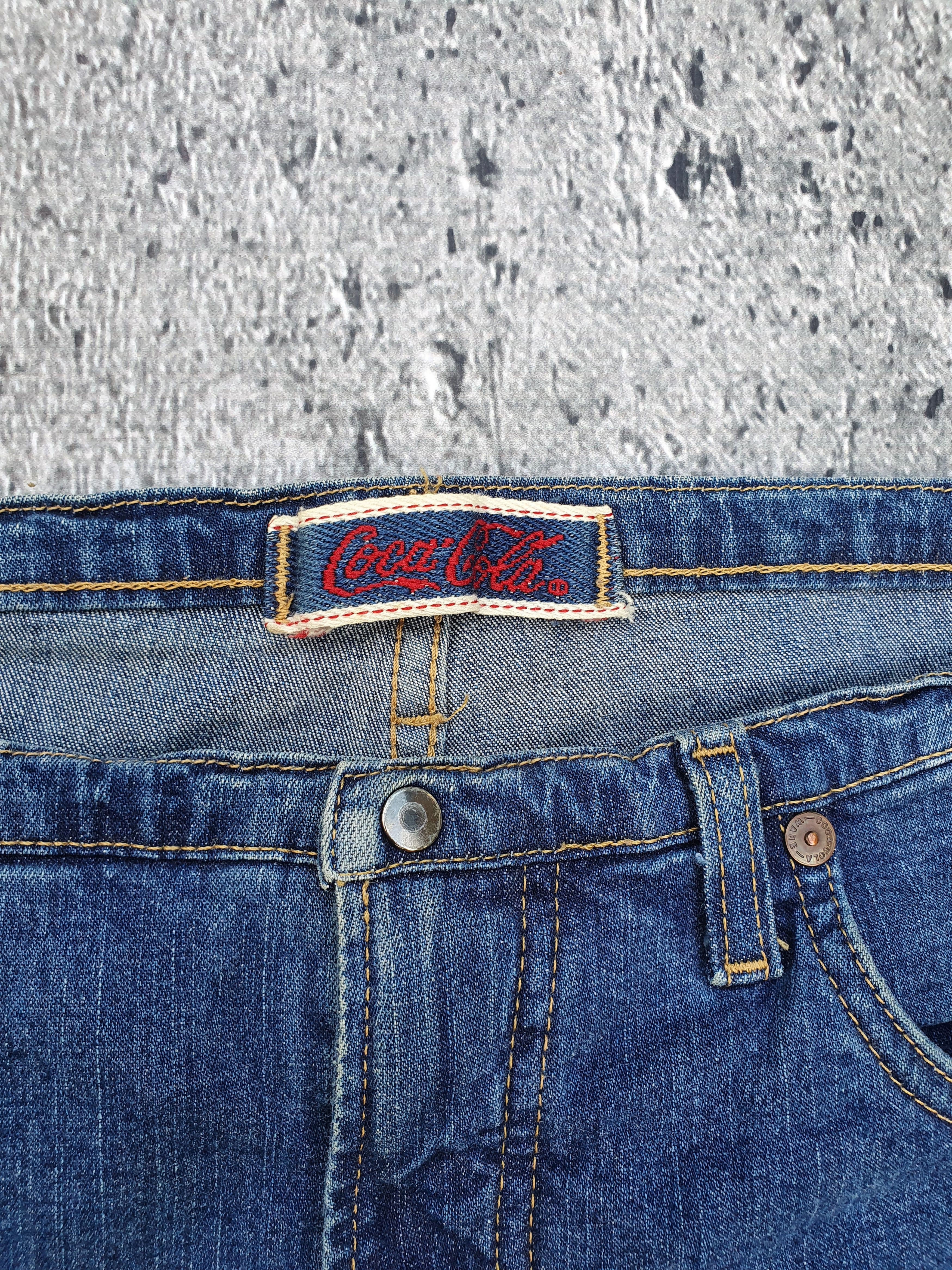Coca Cola × Vintage Vintage coca cola hand painted flowers flared denim Size 30" / US 8 / IT 44 - 12 Thumbnail