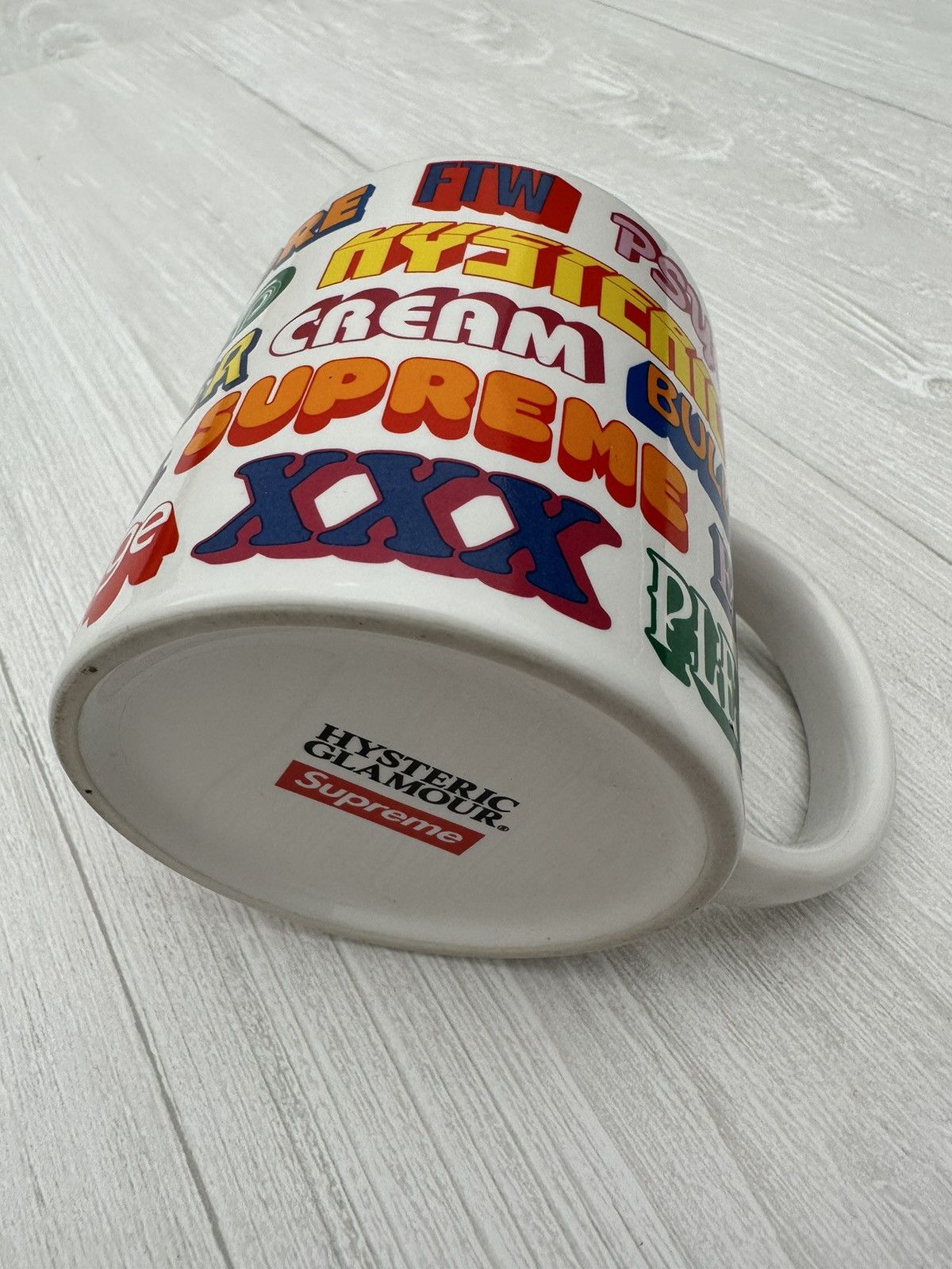 Hysteric Glamour × Supreme Hysteric Glamour x Supreme Multi Color Coffee Mug Size ONE SIZE - 5 Thumbnail