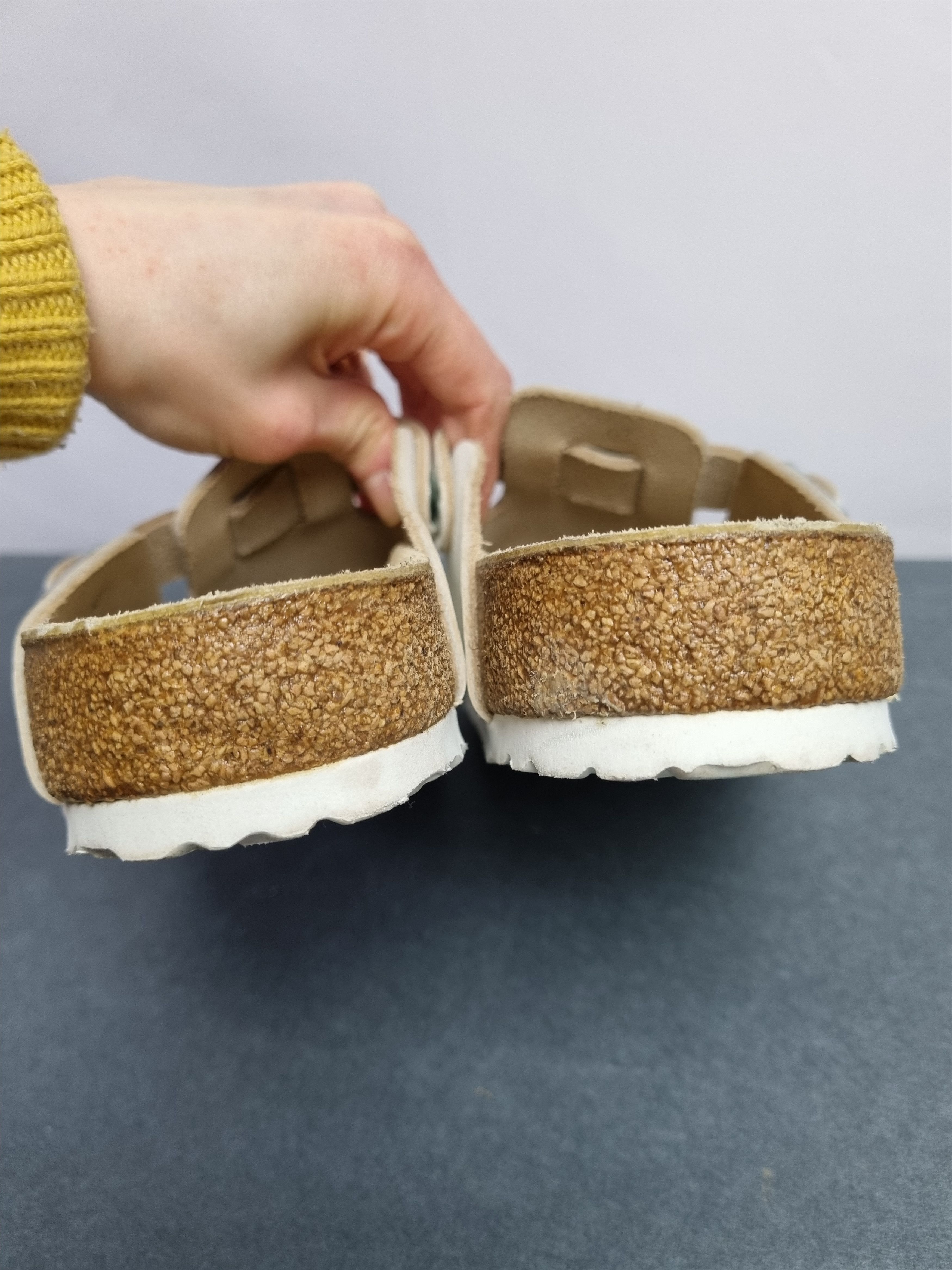 Birkenstock Birkenstock Leather White Sandals Slipons Size US 8 / EU 41 - 10 Thumbnail