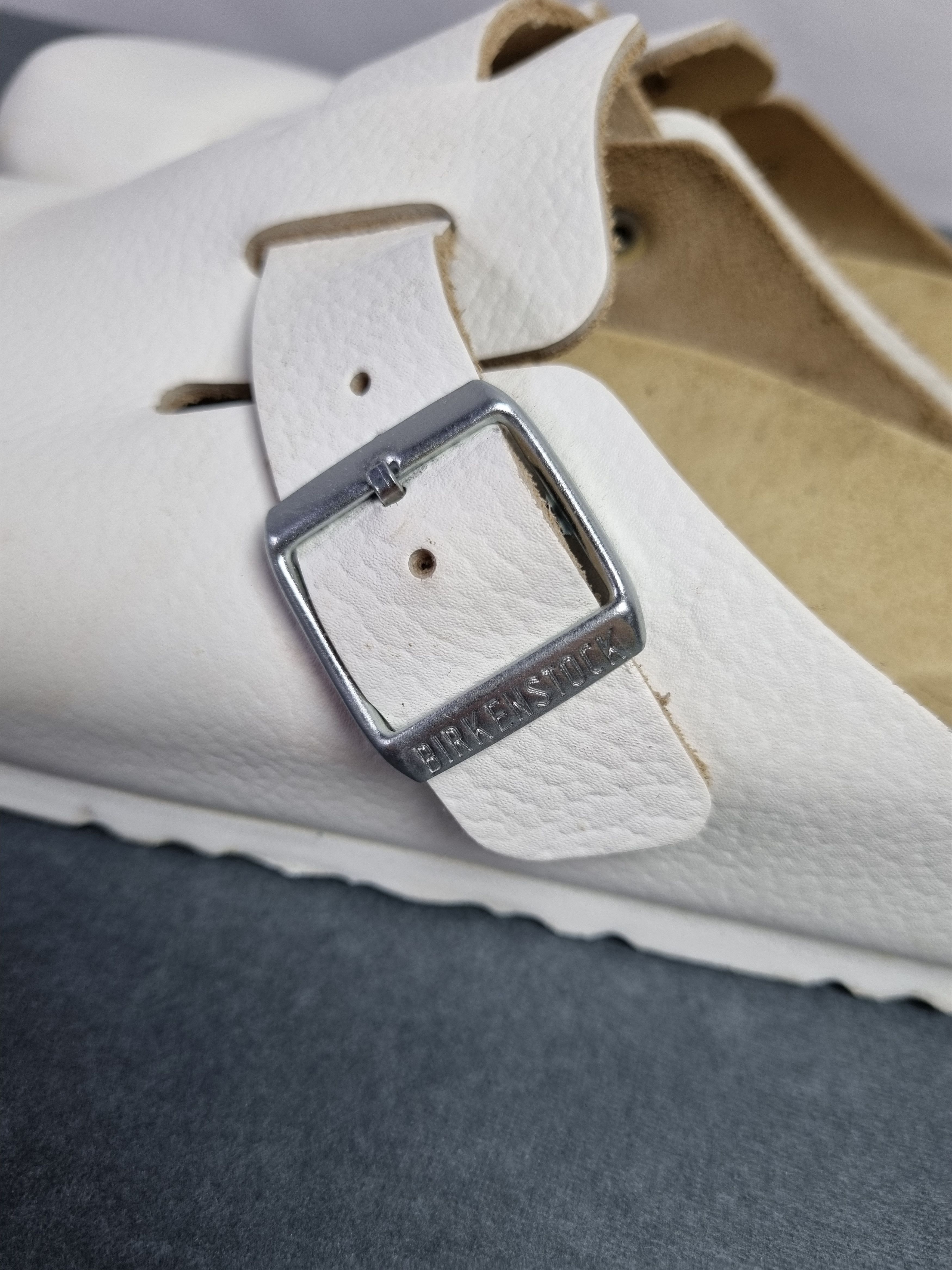 Birkenstock Birkenstock Leather White Sandals Slipons Size US 8 / EU 41 - 7 Thumbnail