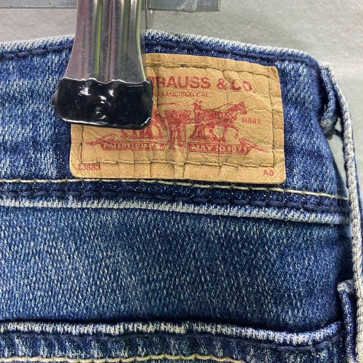 If Six Was Nine × Le Grande Bleu (L.G.B.) × Levi's Vintage Levi’s Distressed Pants Size US 34 / EU 50 - 13 Thumbnail