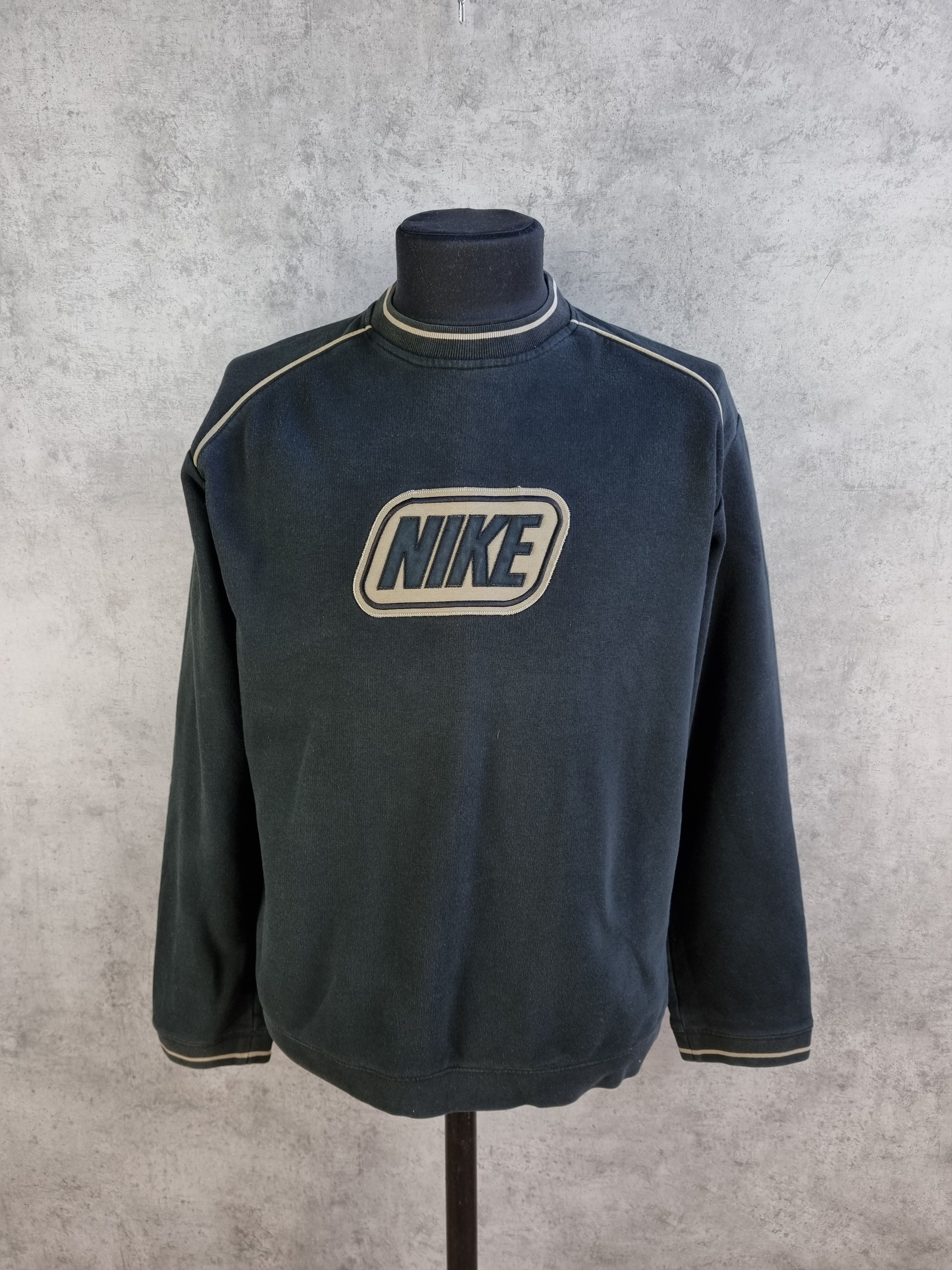 Nike × Vintage Nike Box Logo Vintage Sweatshirt Size US L / EU 52-54 / 3 - 3 Thumbnail