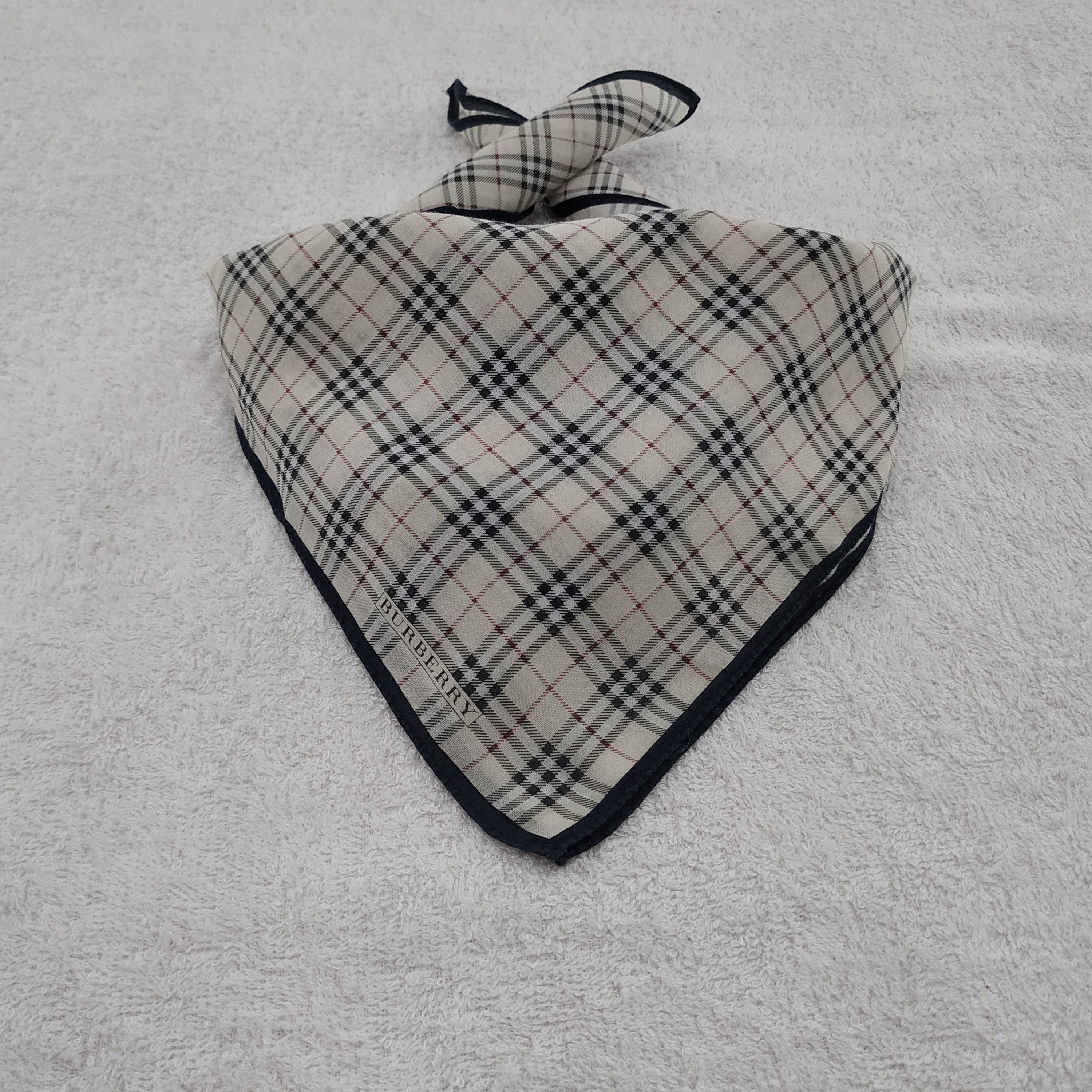 Burberry Burberry Handkerchief / Neckerchief / Bandana Size ONE SIZE - 1 Thumbnail