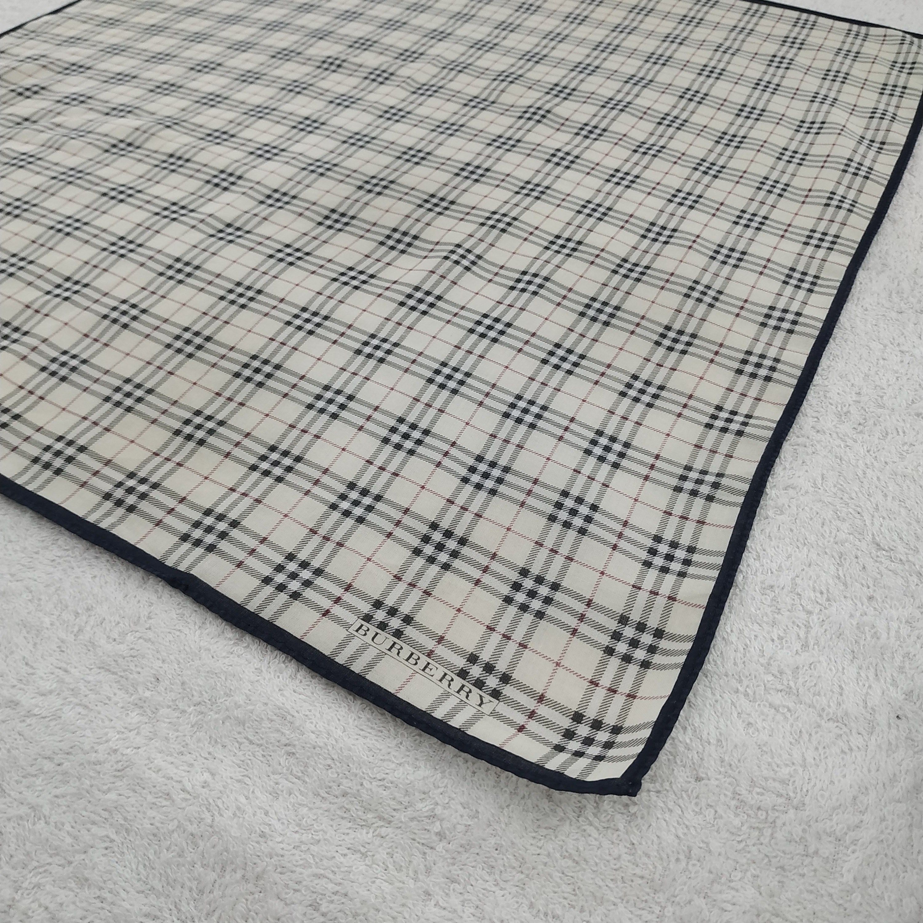 Burberry Burberry Handkerchief / Neckerchief / Bandana Size ONE SIZE - 3 Thumbnail