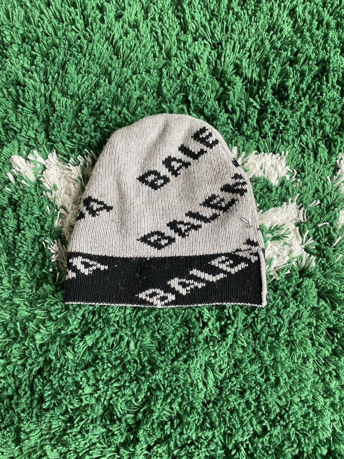 Balenciaga Jacquard Logo Beanie Size ONE SIZE - 3 Thumbnail