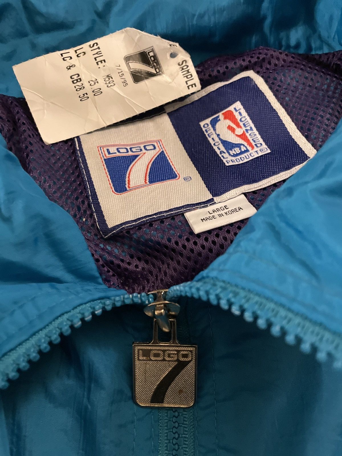 Logo Athletic × Vintage Vintage NBA '95 Charlotte Hornets Windbreaker Size US L / EU 52-54 / 3 - 3 Thumbnail
