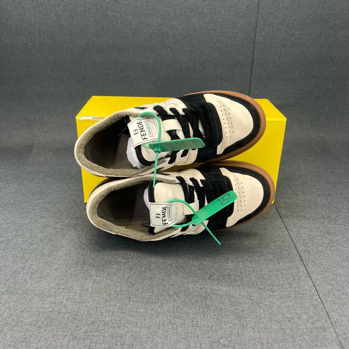 Fendi FENDI white synthetic Women's casual sneakers 37.5 Size US 7.5 / IT 37.5 - 5 Thumbnail