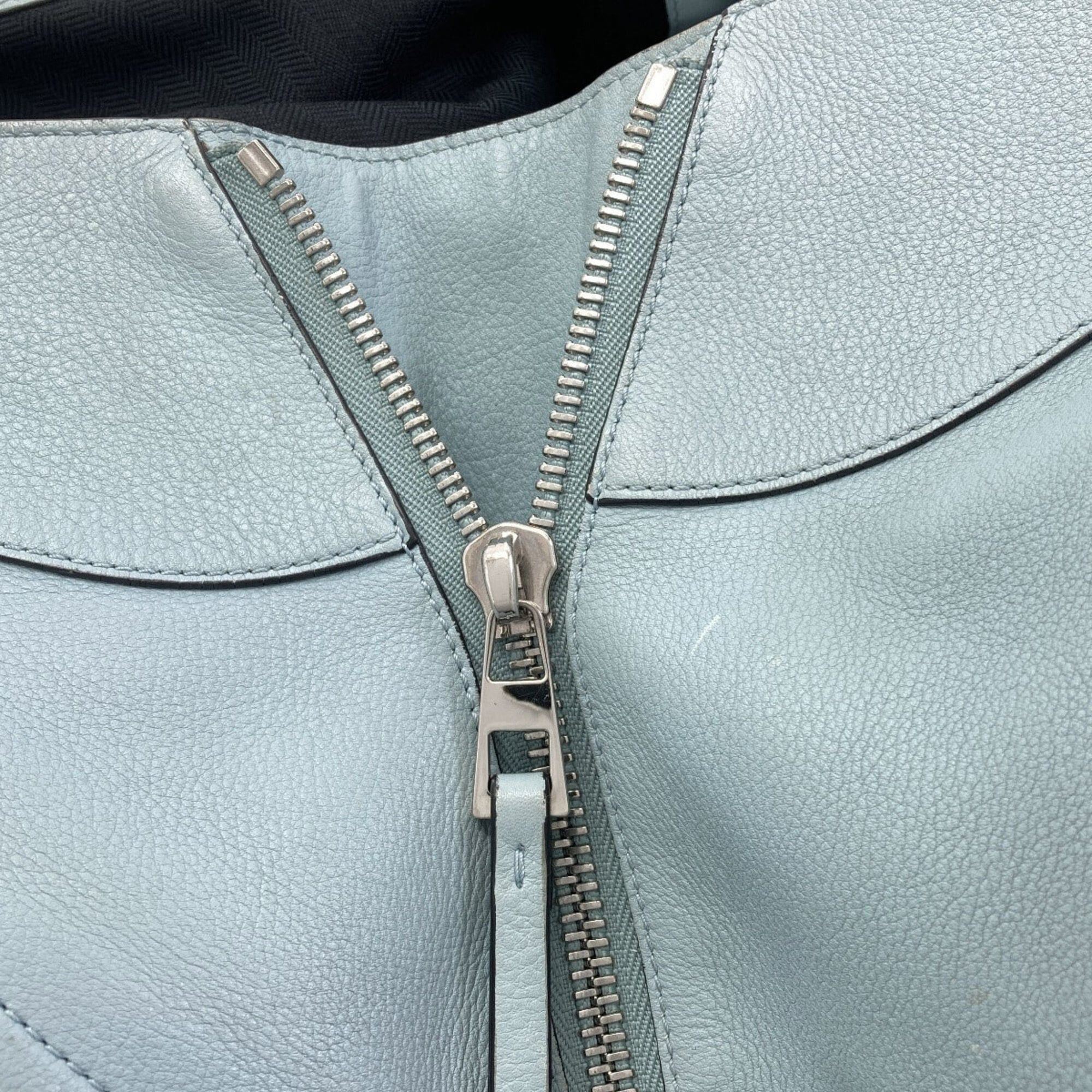 Loewe Loewe Hammock 2-Way Handbag, Calfskin, Women's Size ONE SIZE - 15 Thumbnail