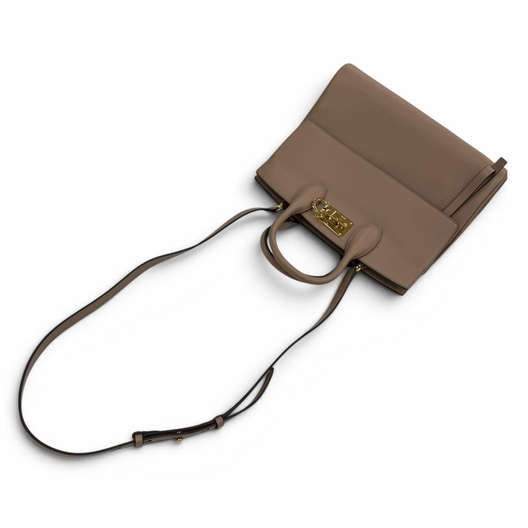Salvatore Ferragamo Salvatore Ferragamo Studio Gancini Soft Leather 2-Way Shoulder Bag/Handbag, Brown, Made in Italy, Women's, with Dust Bag. Size ONE SIZE - 5 Thumbnail