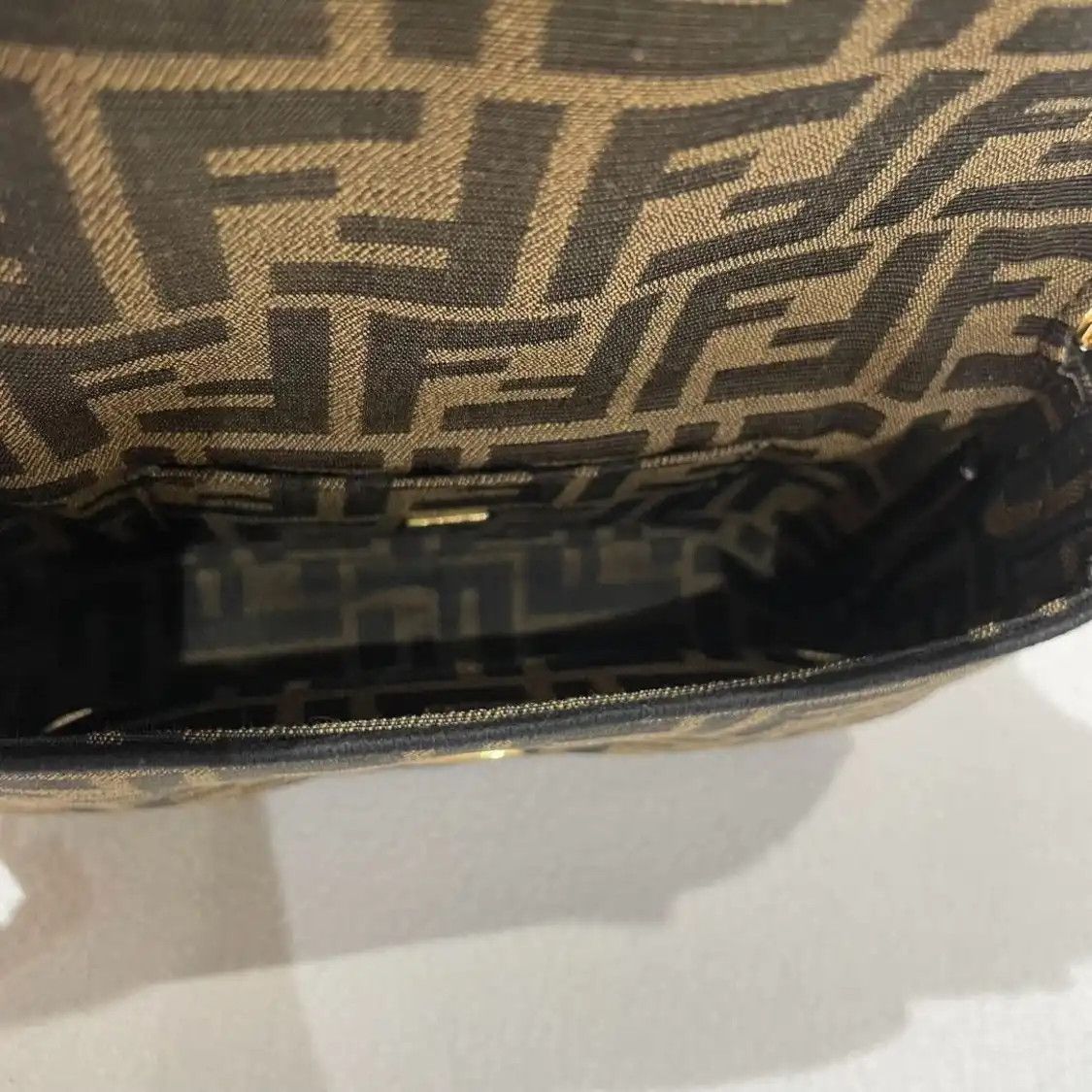 Fendi FENDI Baguette mini brown fabric doubleF jacquard baguette bag crossbody bag gol Size ONE SIZE - 7 Thumbnail