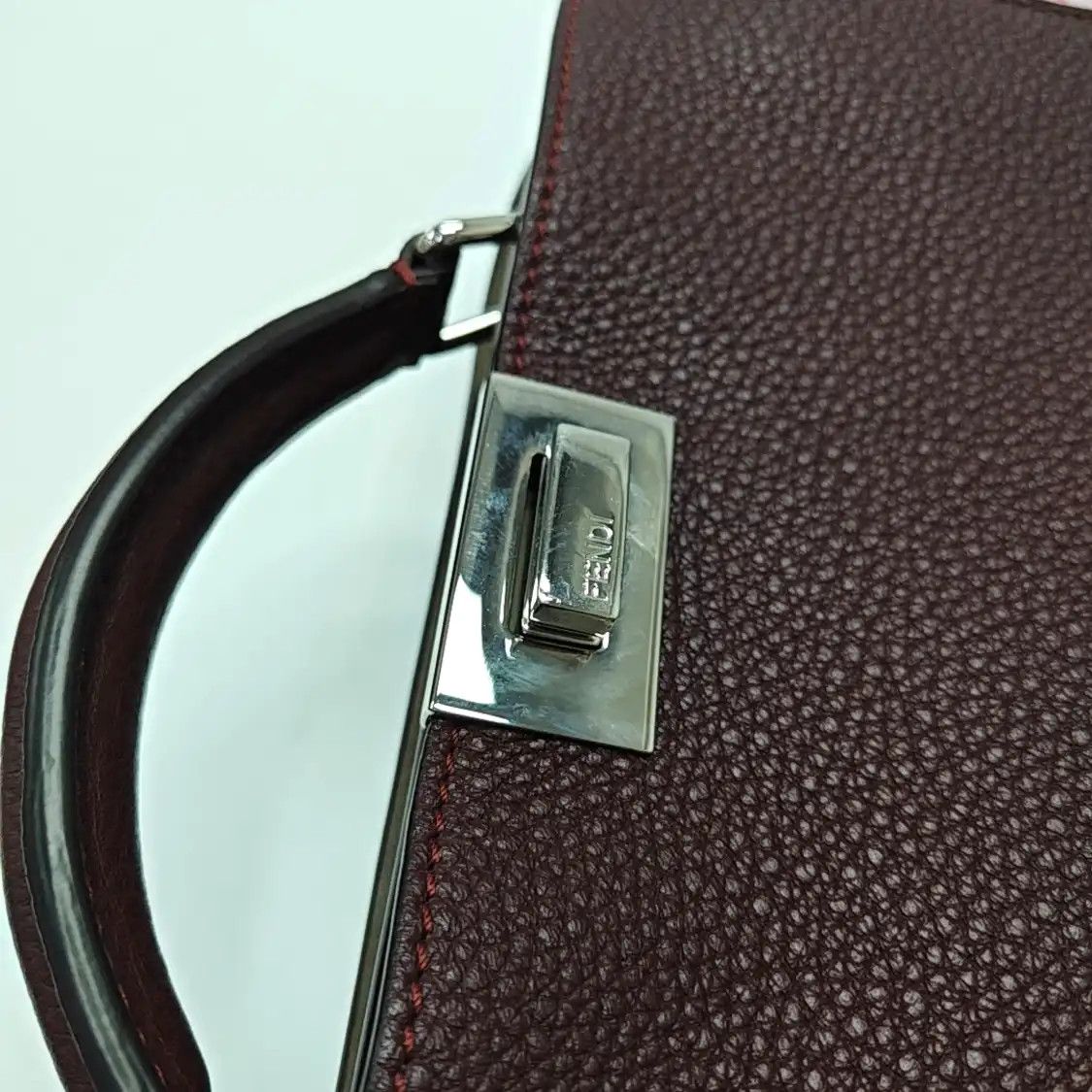 Fendi FENDI Peekaboo Wine Red cowhide leather shoulder bag handbag crossbody bag silve Size ONE SIZE - 9 Thumbnail