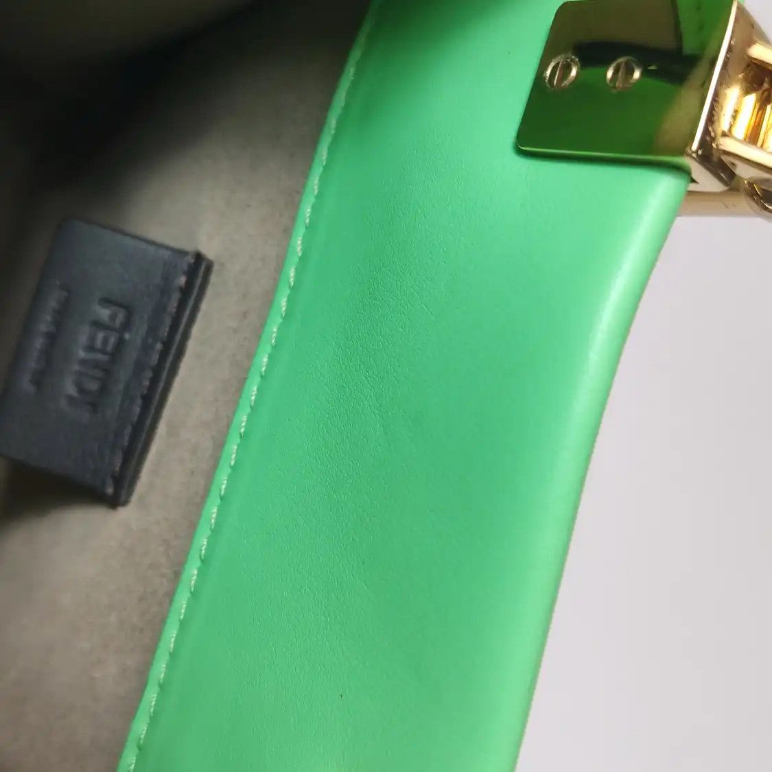 Fendi FENDI Sunshine green cowhide leather doubleF embossed handbag detachable strap Size ONE SIZE - 8 Thumbnail