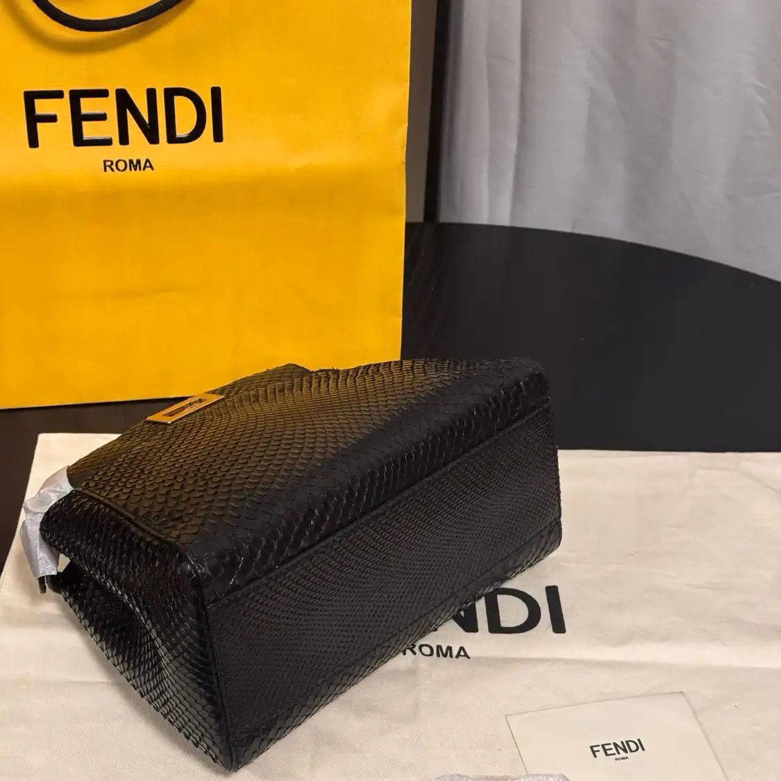 Fendi FENDI Peekaboo mini black snake skin handbag Size ONE SIZE - 7 Thumbnail