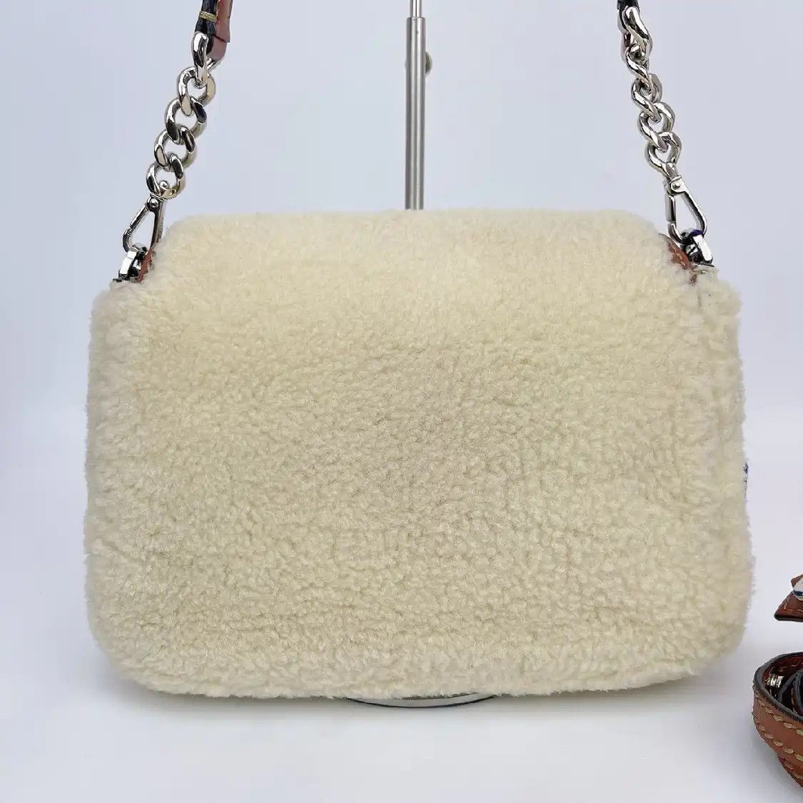 Fendi FENDI Baguette white fabric crossbody bag Size ONE SIZE - 4 Thumbnail