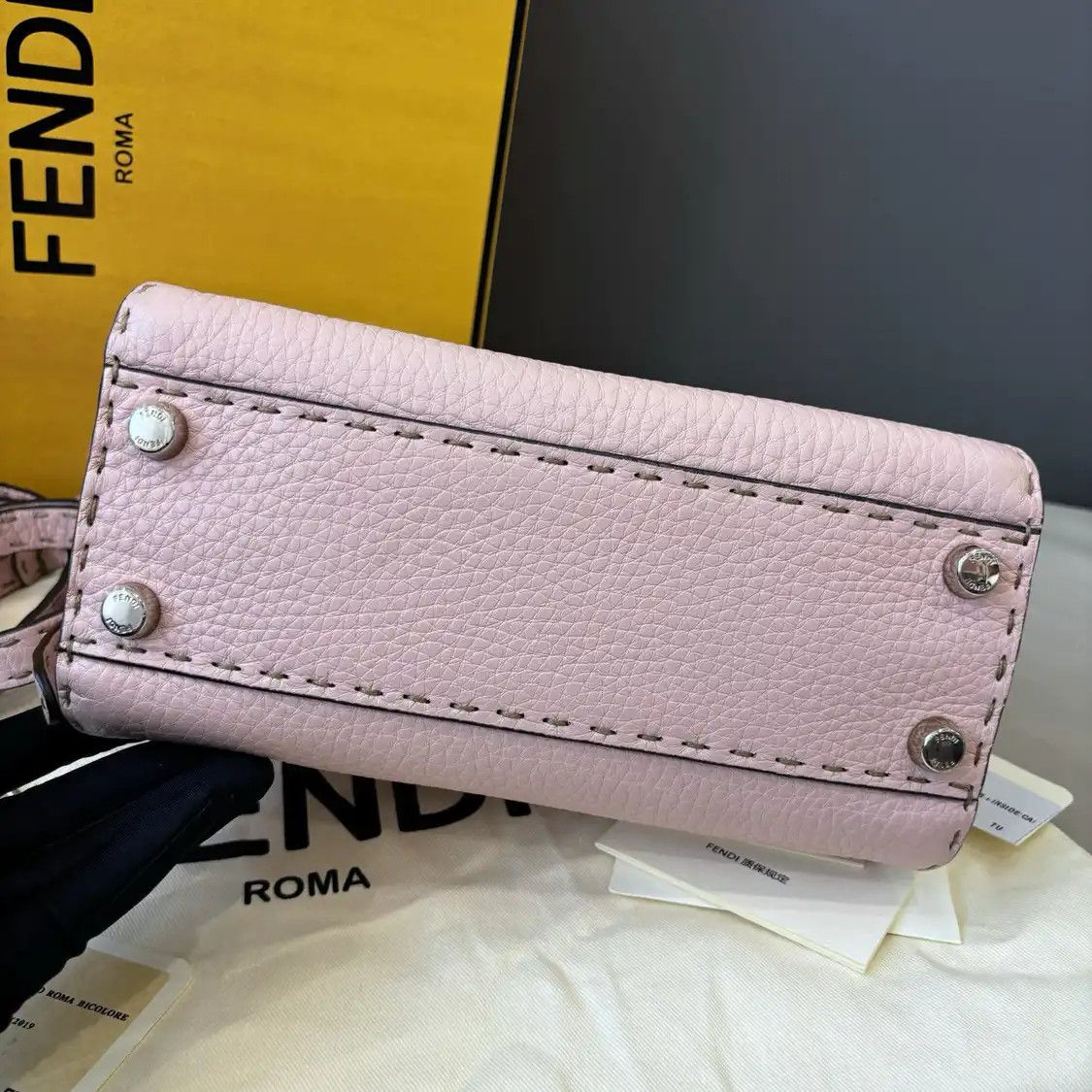 Fendi FENDI Peekaboo mini pink cowhide leather quilted crossbody bag detachable strap Size ONE SIZE - 6 Thumbnail