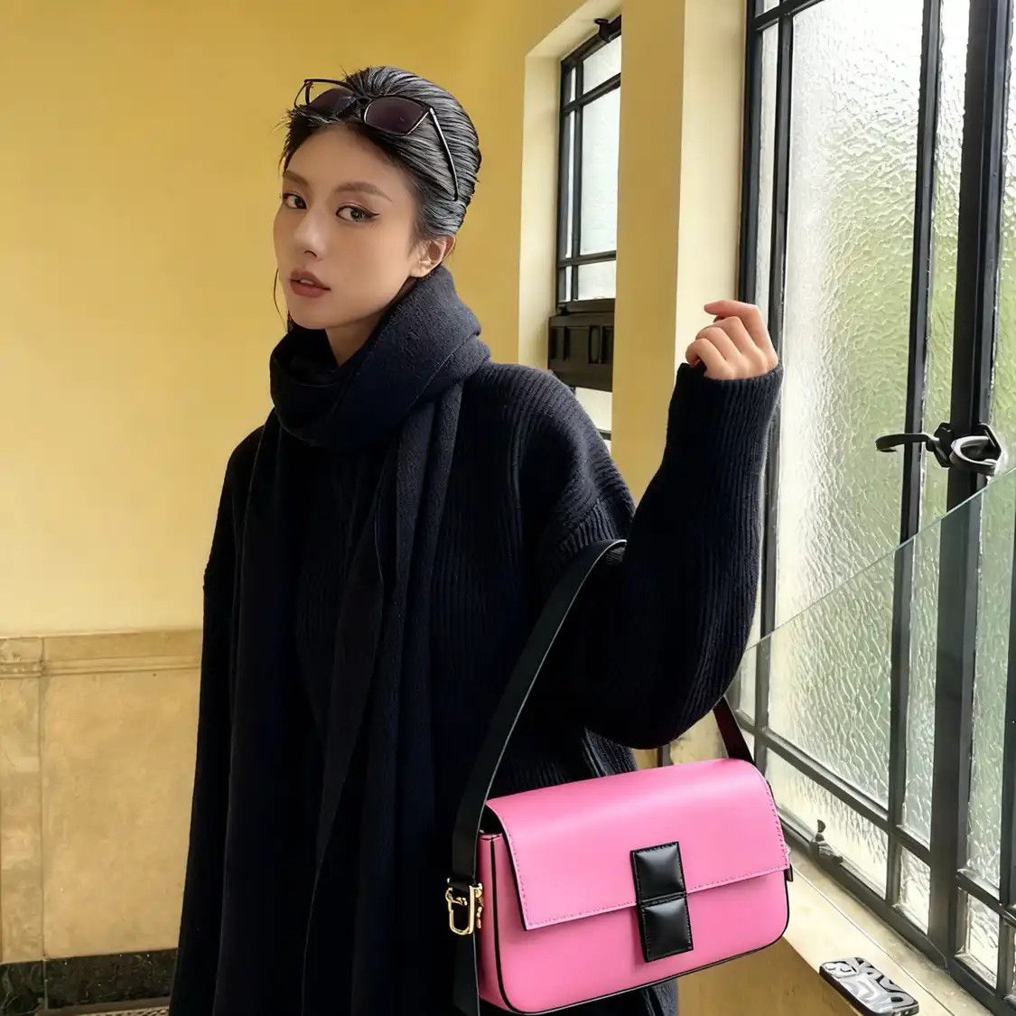 Fendi FENDI Baguette pink leather crossbody bag Size ONE SIZE - 9 Thumbnail