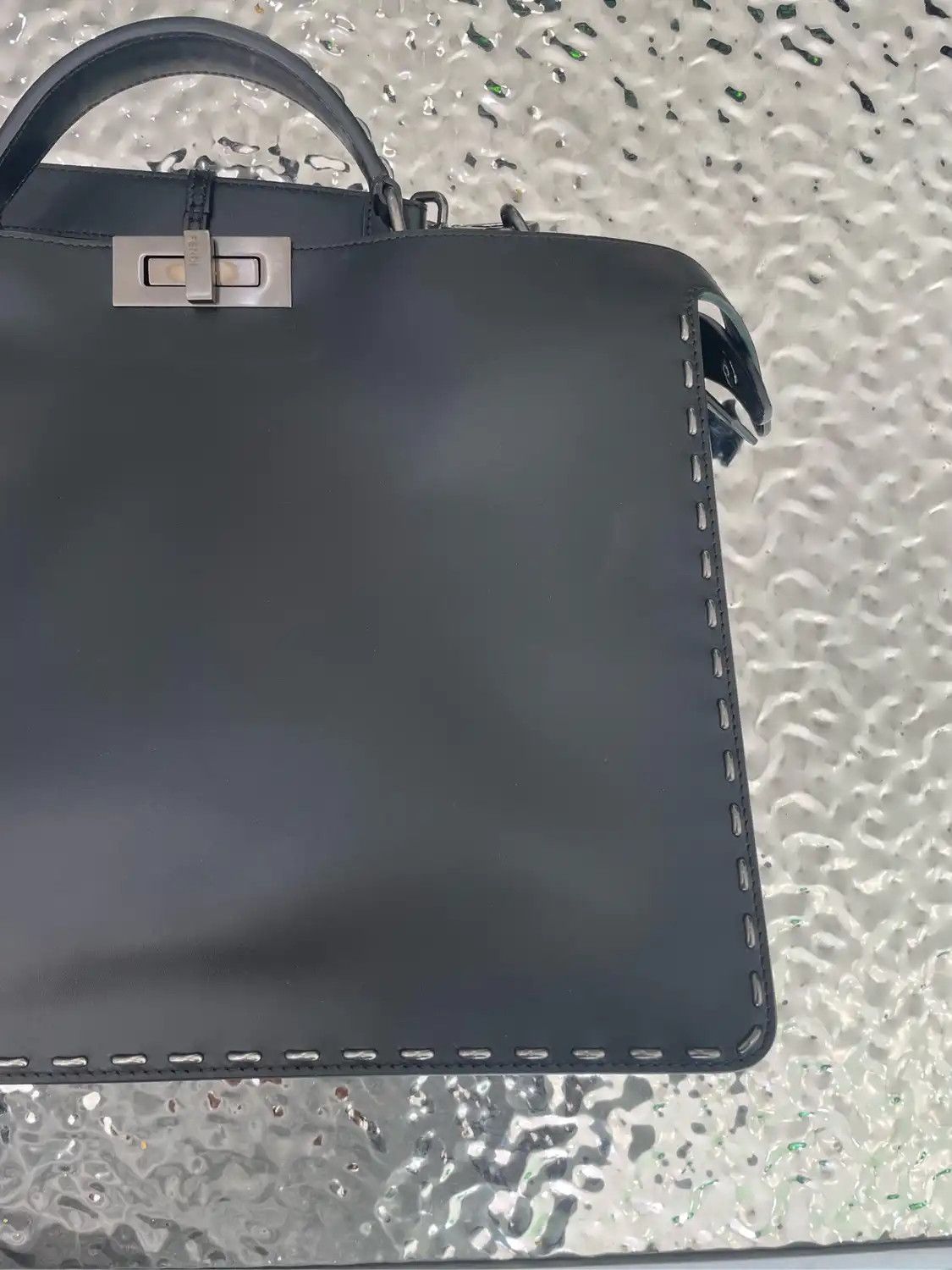 Fendi FENDI Peekaboo Medium black cowhide leather handbag detachable strap Size ONE SIZE - 12 Thumbnail