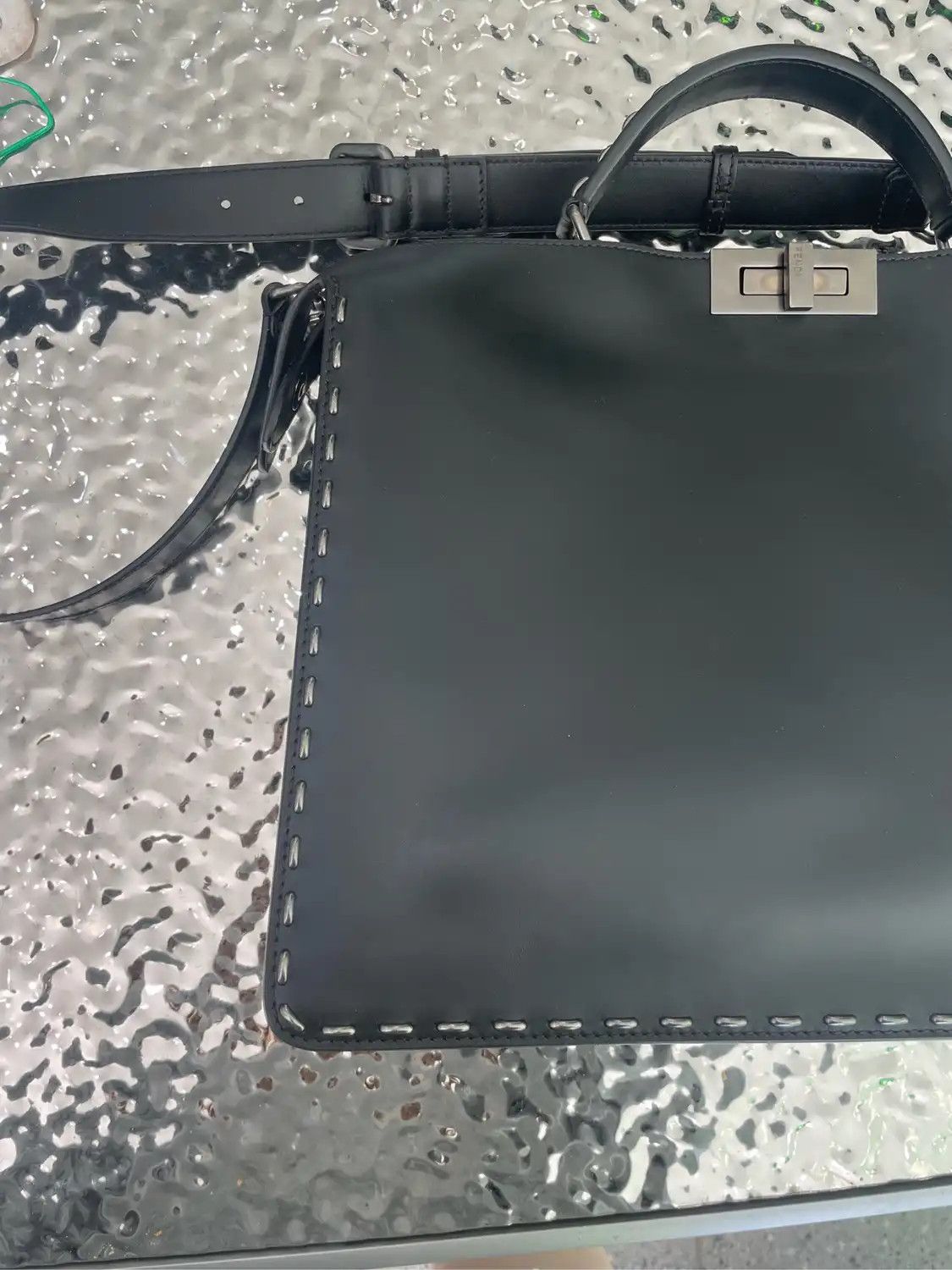 Fendi FENDI Peekaboo Medium black cowhide leather handbag detachable strap Size ONE SIZE - 11 Thumbnail