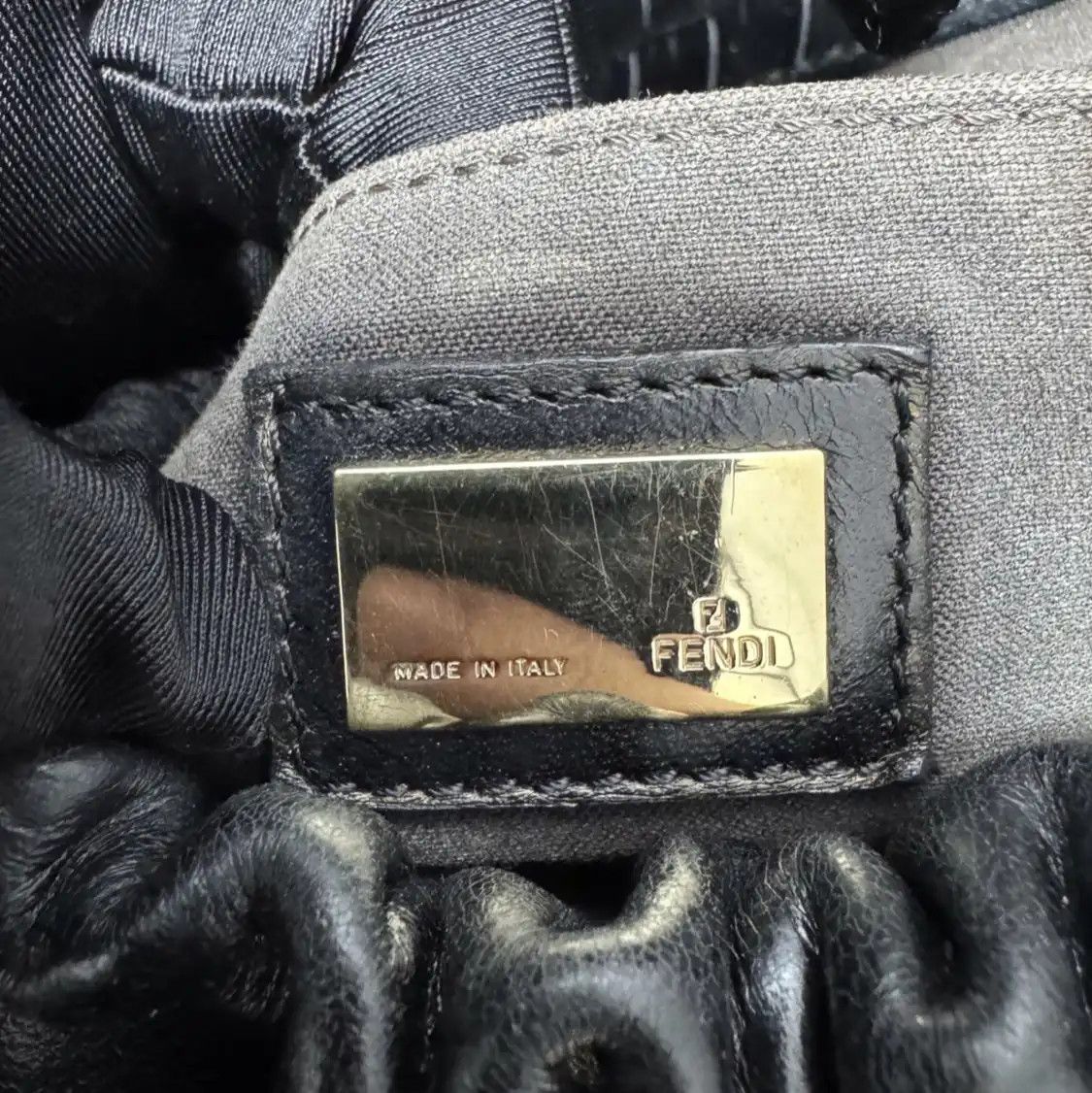 Fendi FENDI Magic black cowhide leather crocodile handbag Size ONE SIZE - 9 Thumbnail