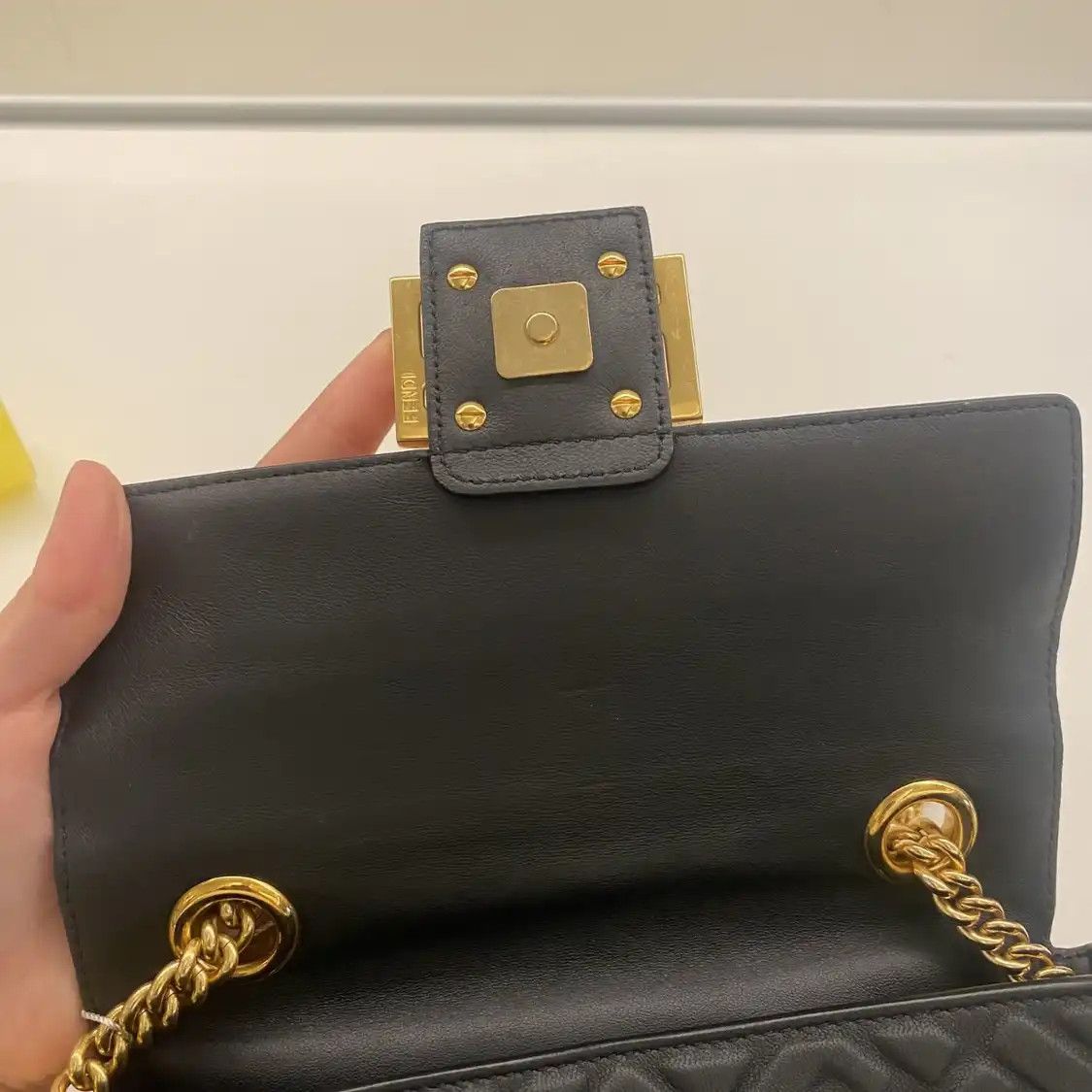 Fendi FENDI Baguette Medium black sheepskin doubleF crossbody bag Size ONE SIZE - 6 Thumbnail