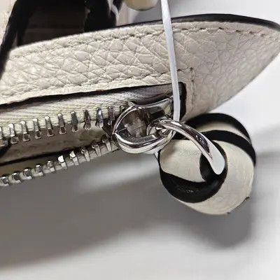 Fendi FENDI By The Way mini white cowhide leather stud shoulder bag silver hardware de Size ONE SIZE - 14 Thumbnail
