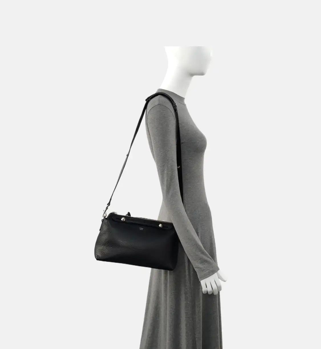 Fendi FENDI By The Way Medium black cowhide leather shoulder bag handbag crossbody bag Size ONE SIZE - 2 Thumbnail