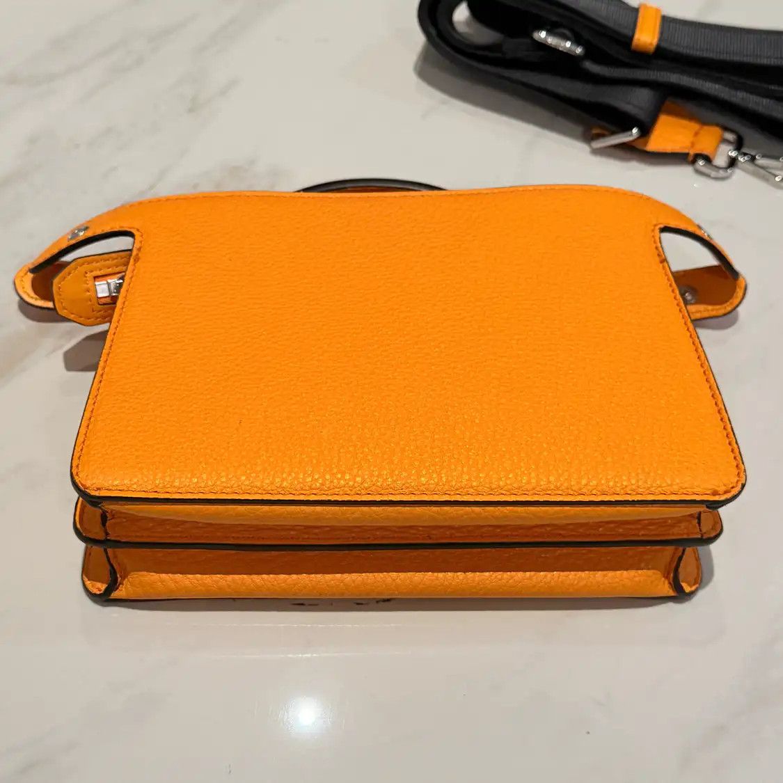 Fendi FENDI Peekaboo Essential orange cowhide leather crossbody bag Size ONE SIZE - 5 Thumbnail