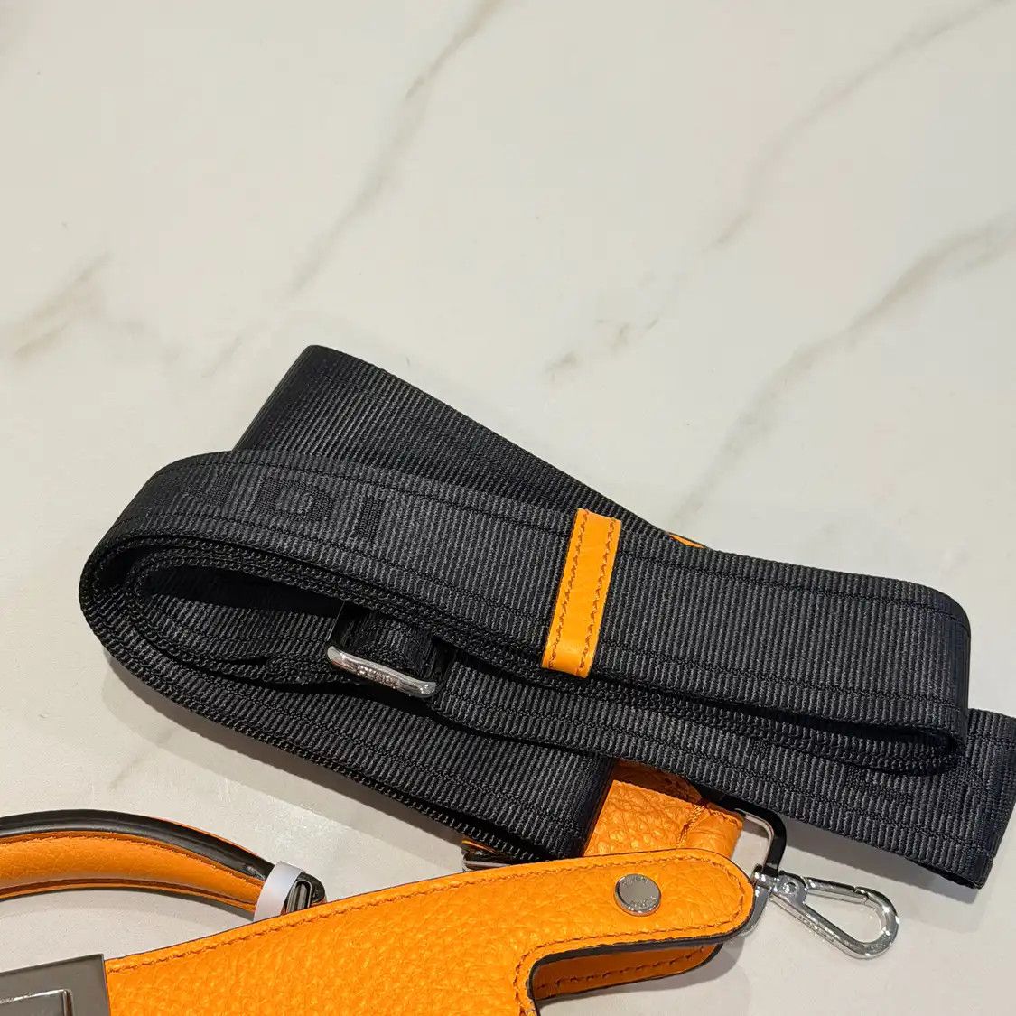 Fendi FENDI Peekaboo Essential orange cowhide leather crossbody bag Size ONE SIZE - 7 Thumbnail