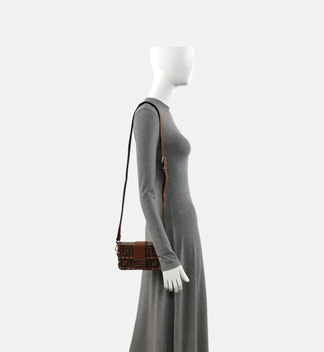 Fendi FENDI Baguette Trunk brown cowhide leather doubleF stud shoulder bag silver hard Size ONE SIZE - 2 Thumbnail