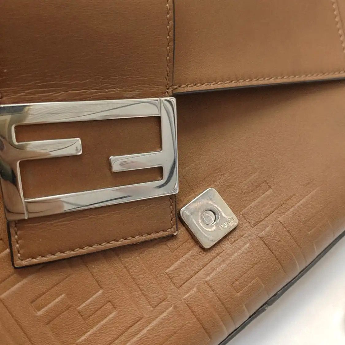 Fendi FENDI Mamma Forever brown cowhide leather doubleF embossed shoulder bag handbag Size ONE SIZE - 11 Thumbnail