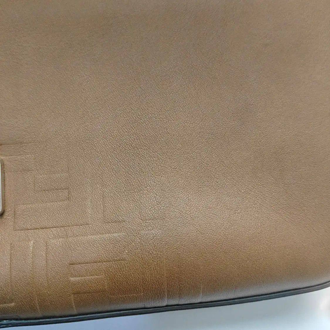 Fendi FENDI Mamma Forever brown cowhide leather doubleF embossed shoulder bag handbag Size ONE SIZE - 9 Thumbnail