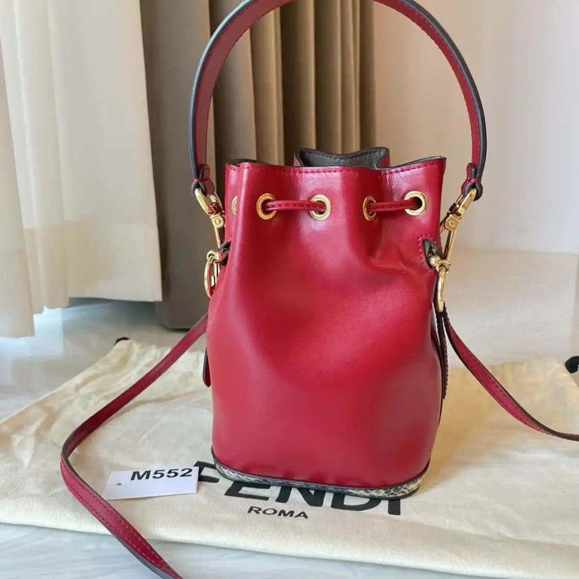 Fendi FENDI Mon Tresor mini Wine Red cowhide leather crossbody bag detachable strap Size ONE SIZE - 2 Thumbnail