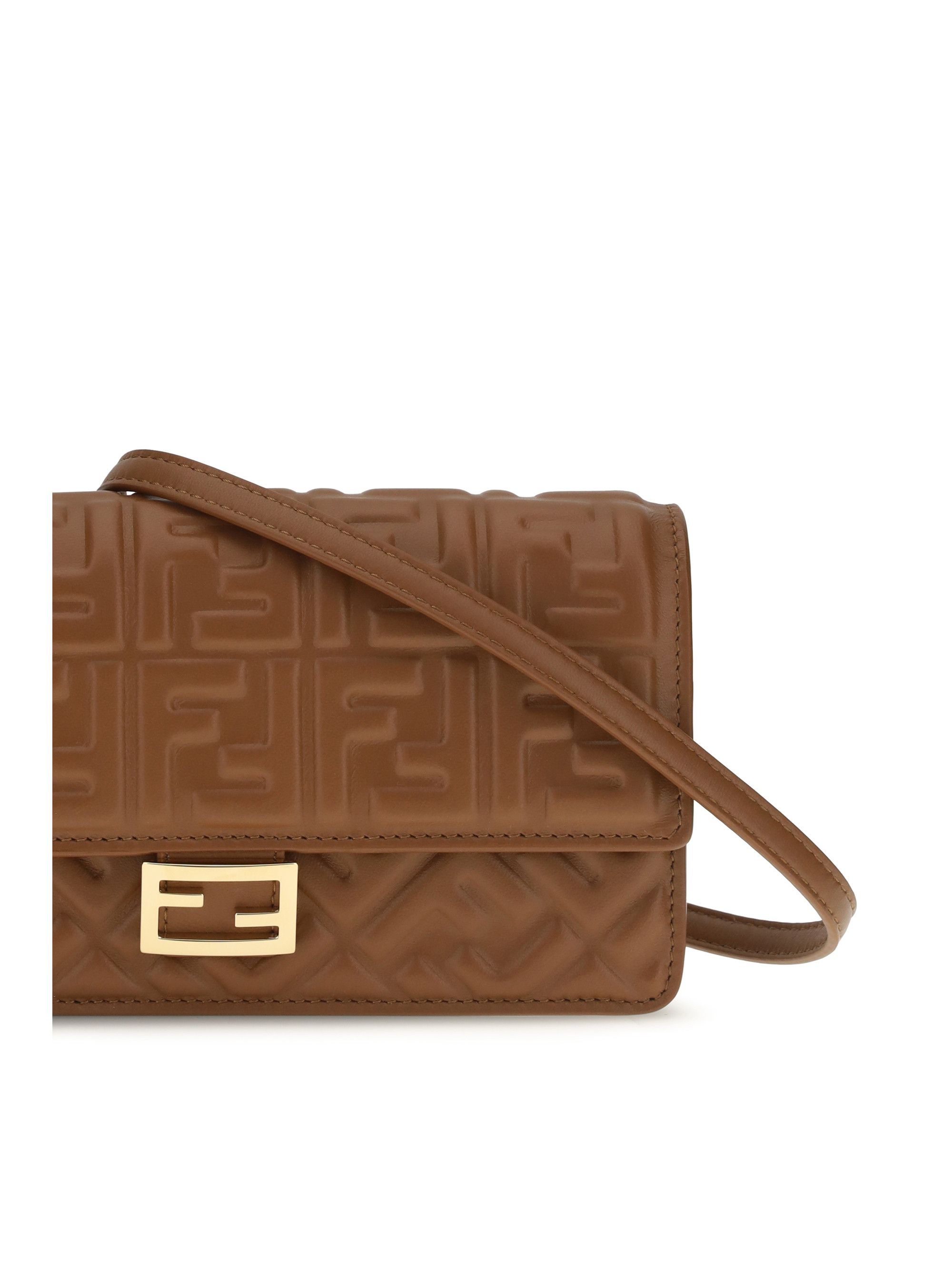 Fendi Matisse Chain Wallet Size ONE SIZE - 4 Thumbnail