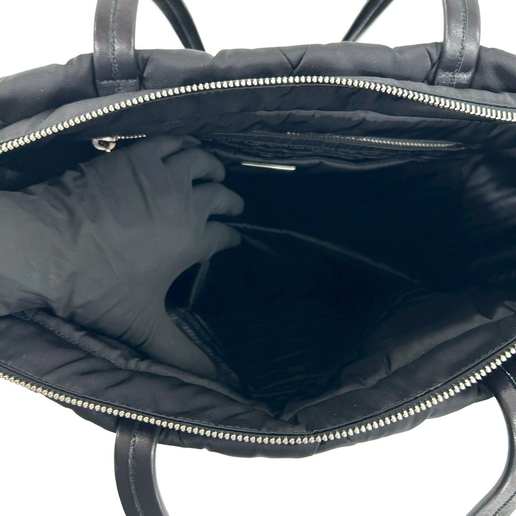 Prada Prada Triangle Logo Hardware Quilted Nylon Leather Tote Bag Handbag Semi-Shoulder Black 44688 Size ONE SIZE - 10 Thumbnail