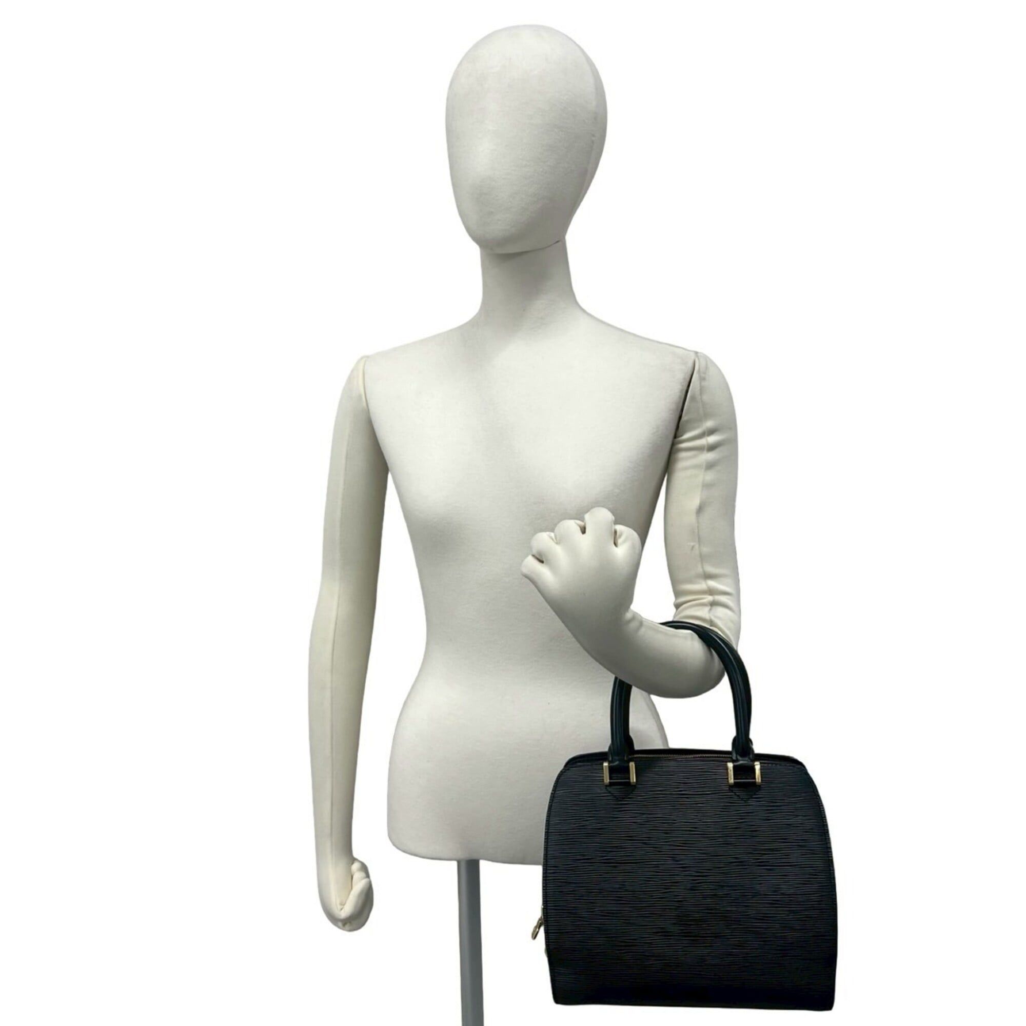 Louis Vuitton Louis Vuitton Pont Neuf Epi Leather Genuine Gold Hardware Handbag Boston Bag Noir Black 20991 Size ONE SIZE - 2 Thumbnail