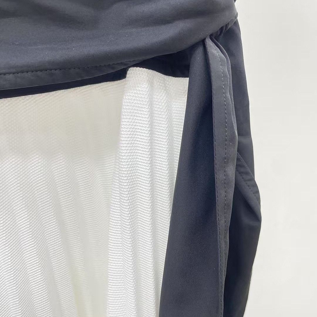 Louis Vuitton Louis Vuitton Pleated Skirt Size 34 Size 25" / US 0 / IT 36 - 7 Thumbnail