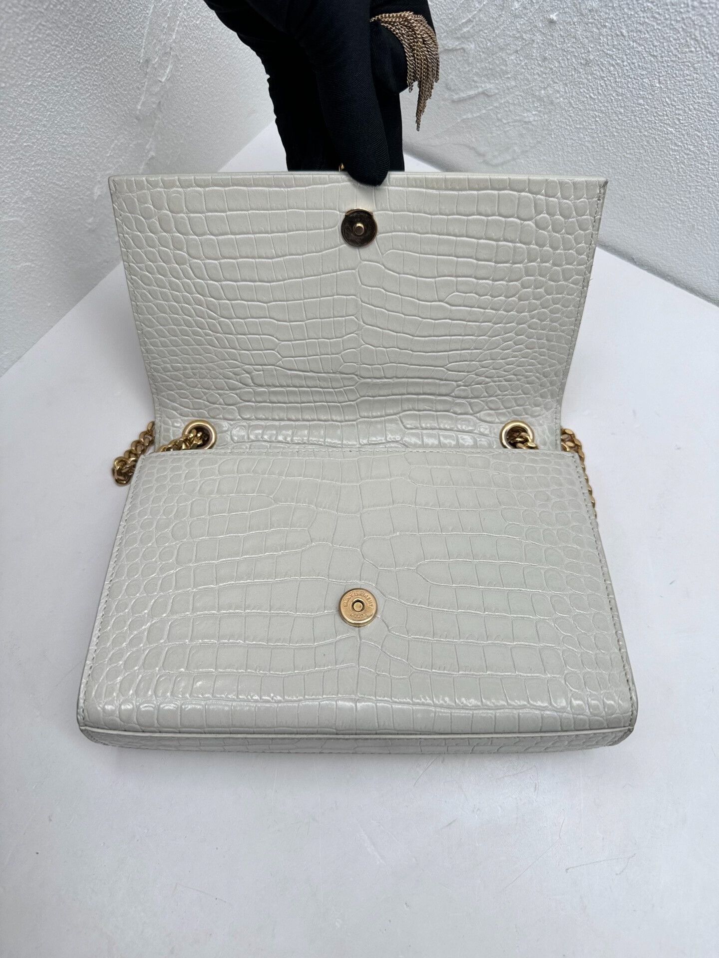 Yves Saint Laurent YSL Kate Small White Croc Embossed Bag Size ONE SIZE - 8 Thumbnail