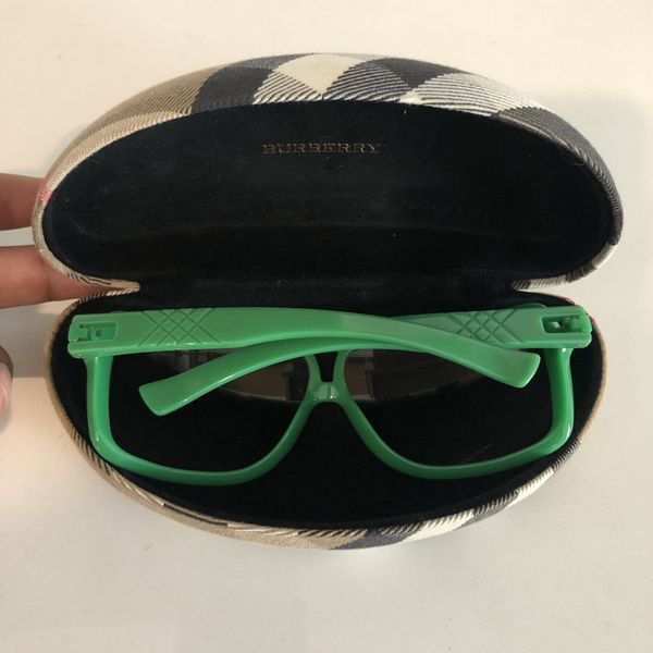 Burberry 8451s 2025 sunglasses zara