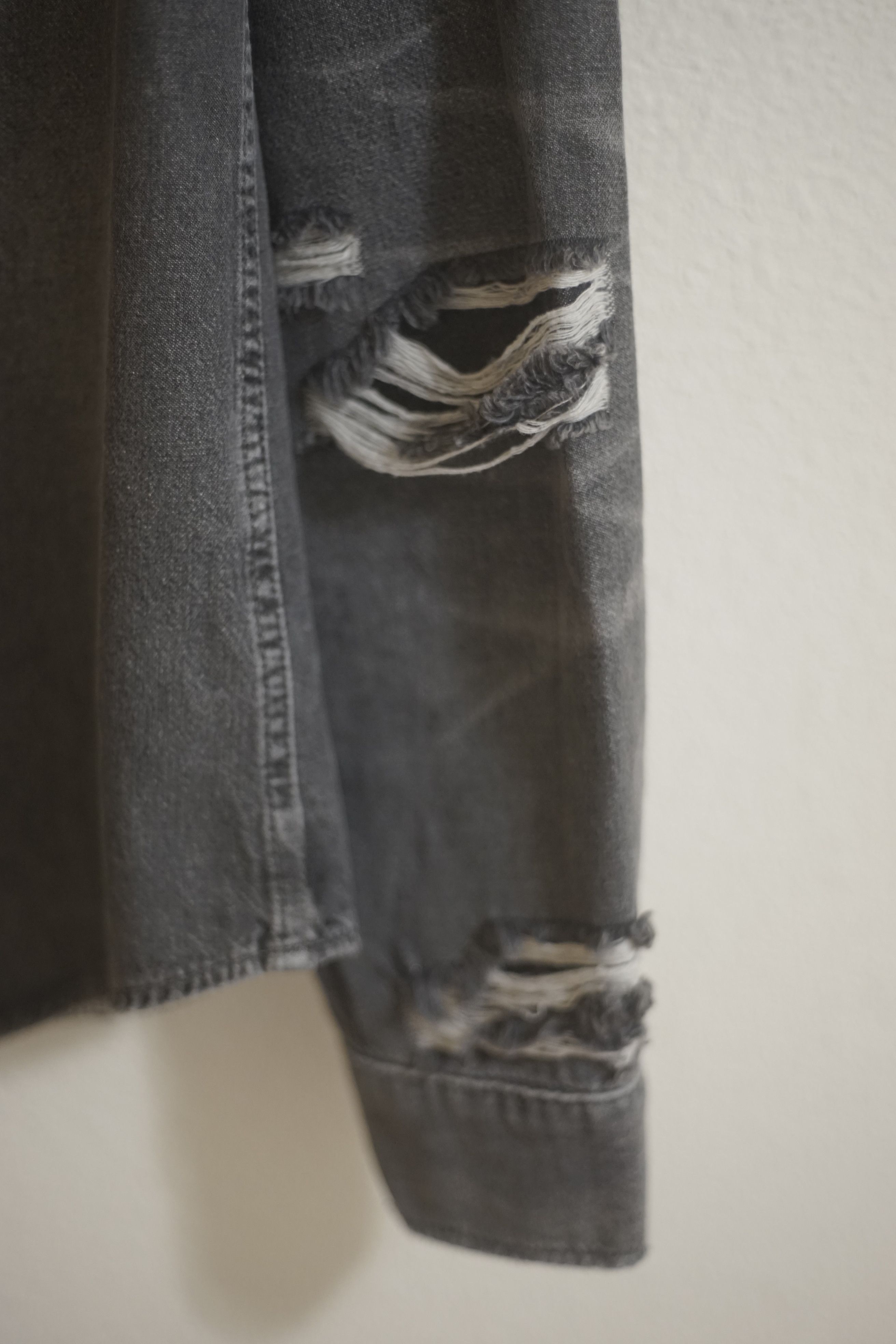 Allsaints $150 Gray Distressed Denim Beegan Shirt Size US S / EU 44-46 / 1 - 4 Thumbnail