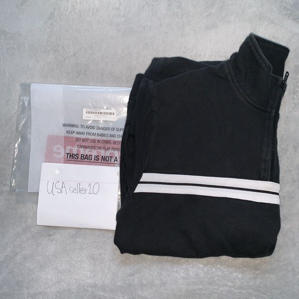 Supreme half zip hot sale warm up black