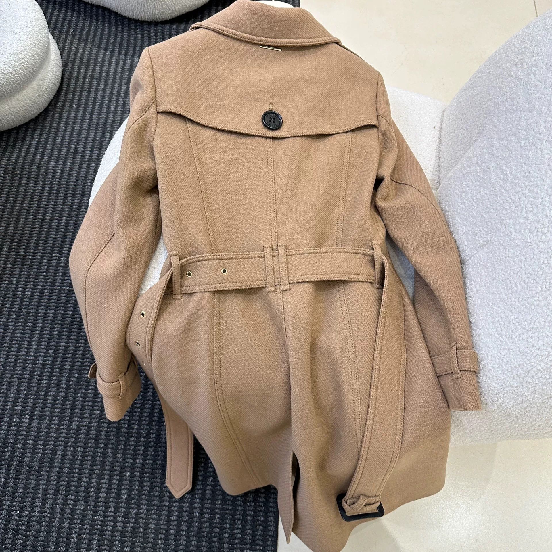 Burberry Burberry Wool Mid-Length Khaki Coat Size XS / US 0-2 / IT 36-38 - 2 Thumbnail