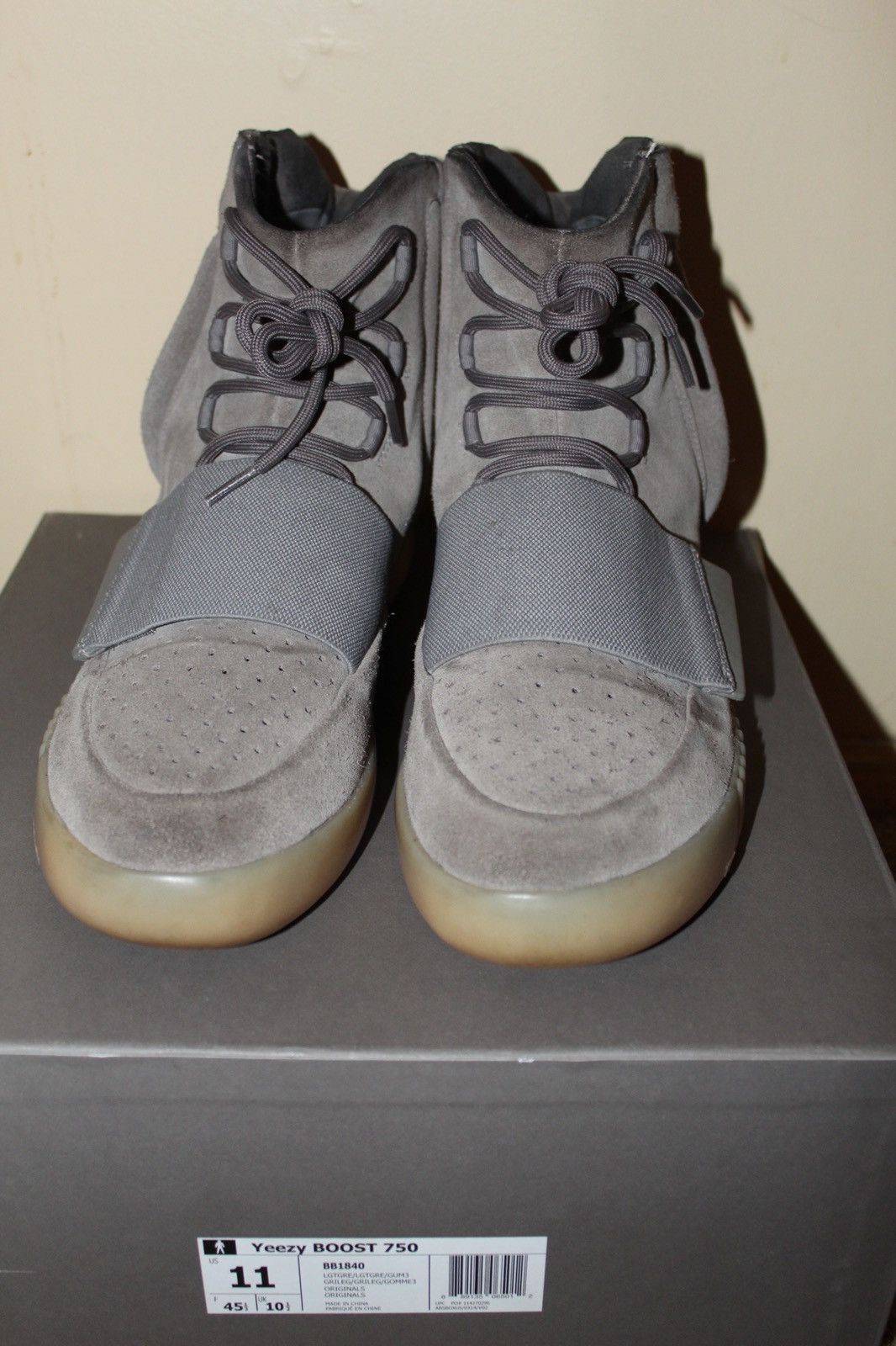 yeezy boost 750 light grey glow in the dark