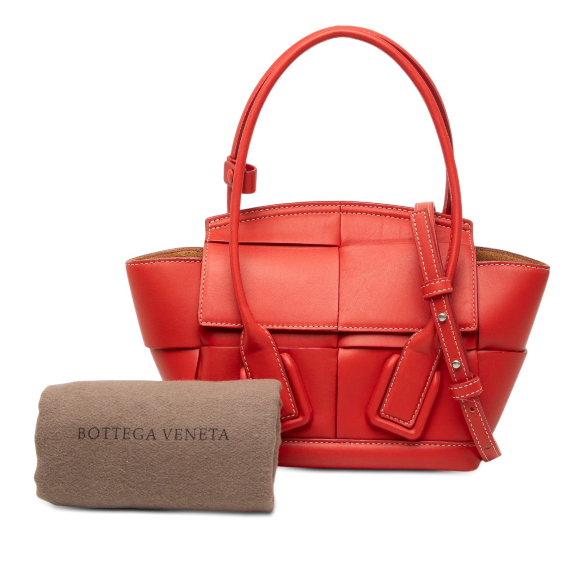 Bottega Veneta Leather Maxi Intrecciato The Arco Tote Size ONE SIZE - 8 Thumbnail