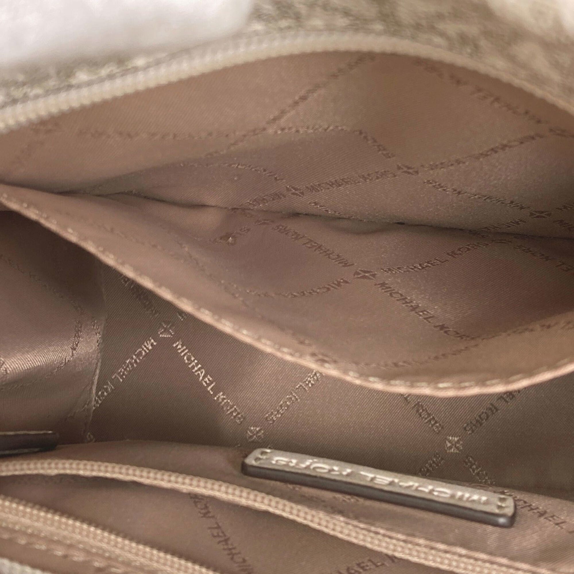 Michael Kors Michael Kors MK Signature Handbag PVC Women's Size ONE SIZE - 7 Thumbnail