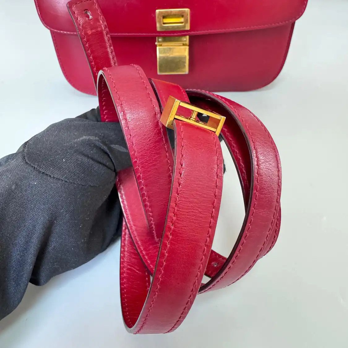 Celine CELINE CLASSIC BOX Medium red cowhide leather tofu bag crossbody bag Size ONE SIZE - 9 Thumbnail