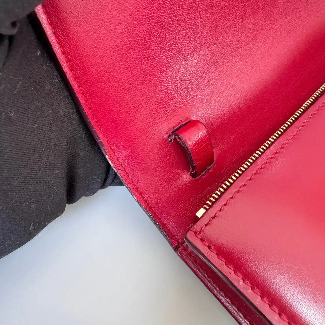 Celine CELINE CLASSIC BOX Medium red cowhide leather tofu bag crossbody bag Size ONE SIZE - 12 Thumbnail