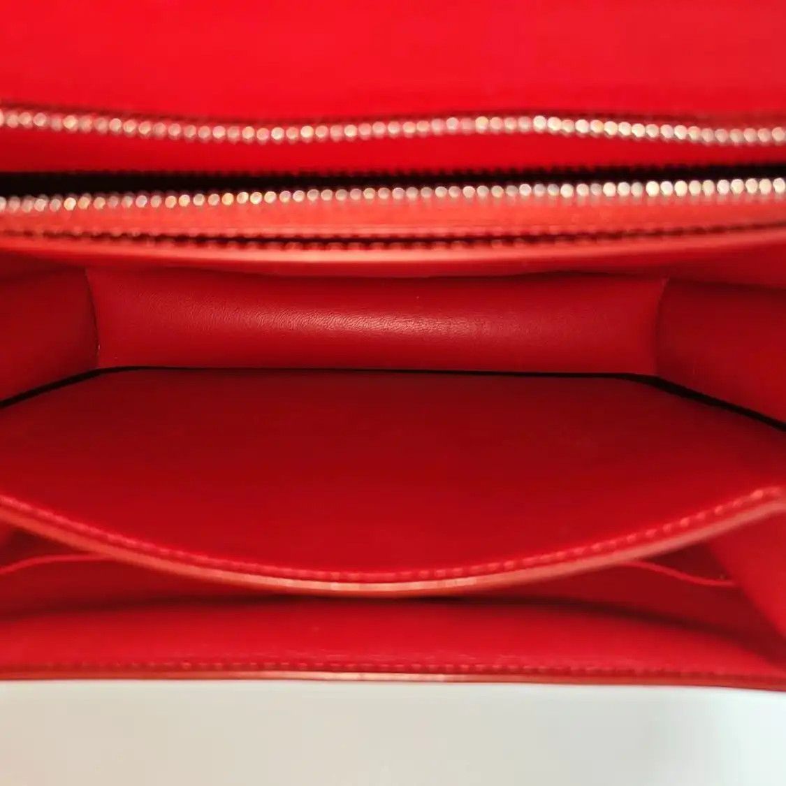 Celine CELINE CLASSIC BOX Medium red cowhide leather tofu bag shoulder bag crossbody si Size ONE SIZE - 7 Thumbnail